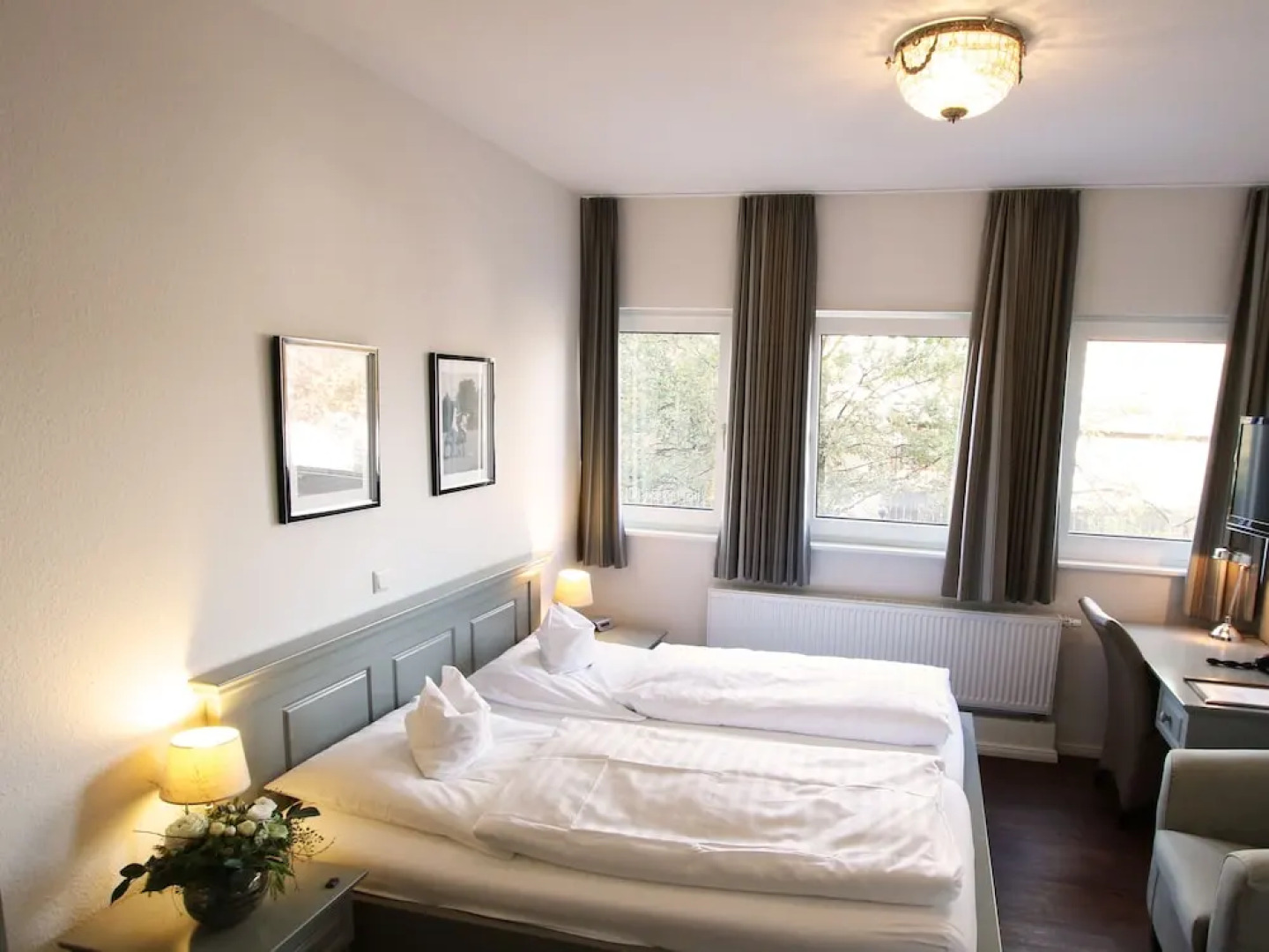 Hotel Am Kaponier GmbH