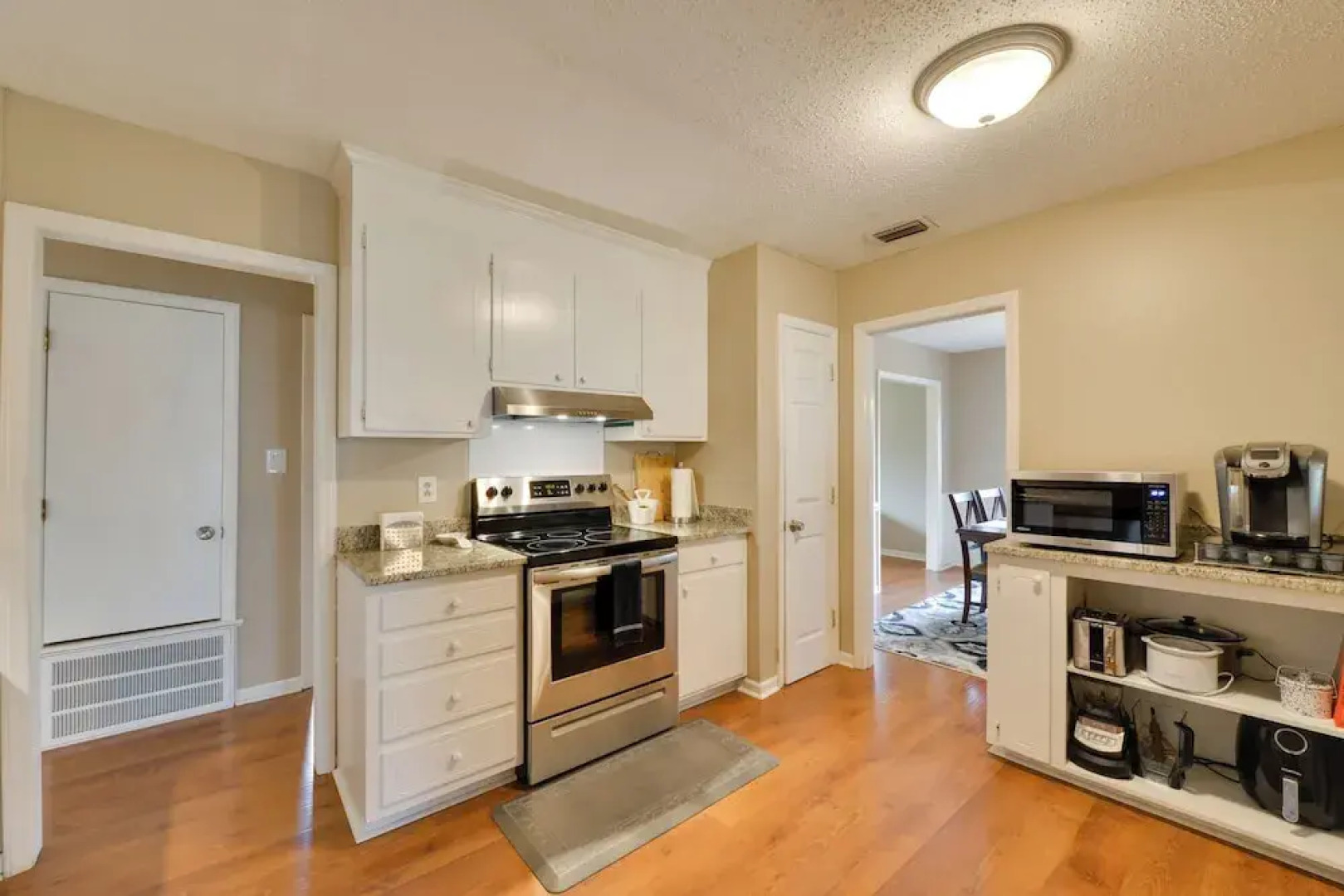 Cozy Home w/ Fenced Yard < 1 Mi Downtown Matthews!