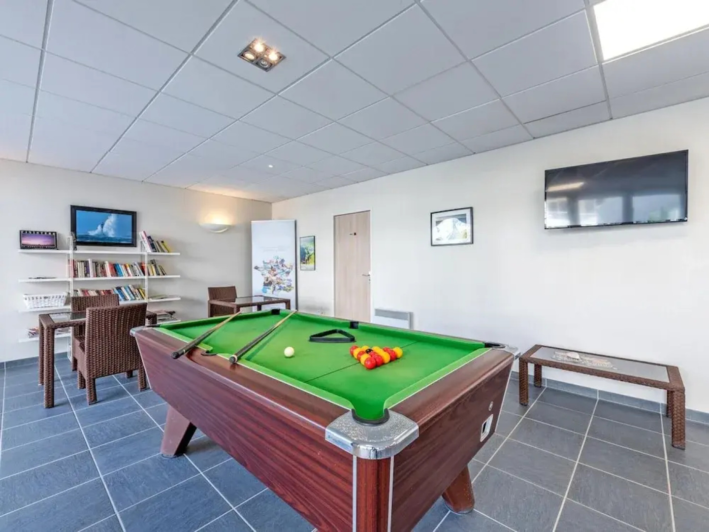 Apartment in France With Balcony & Parking