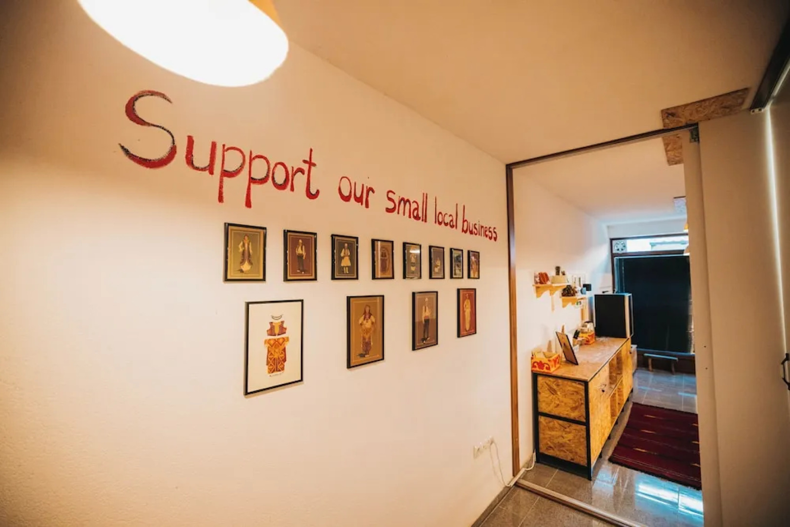 Plis Room - Old Bazaar