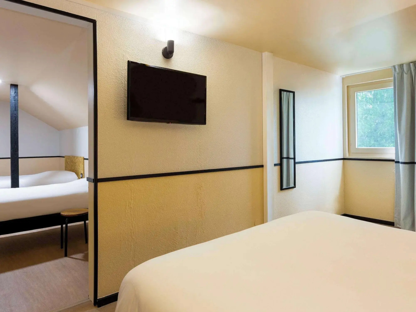 greet Hotel Villeneuve La Garenne