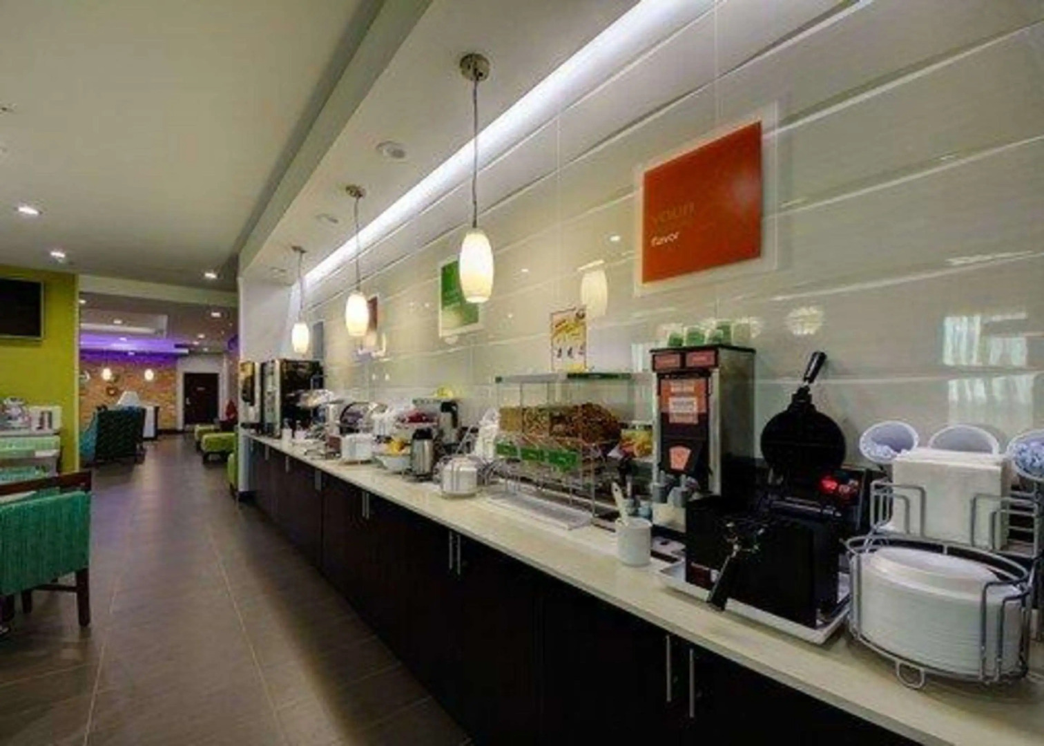 Comfort Inn & Suites Tulsa I-44 West - Rt 66