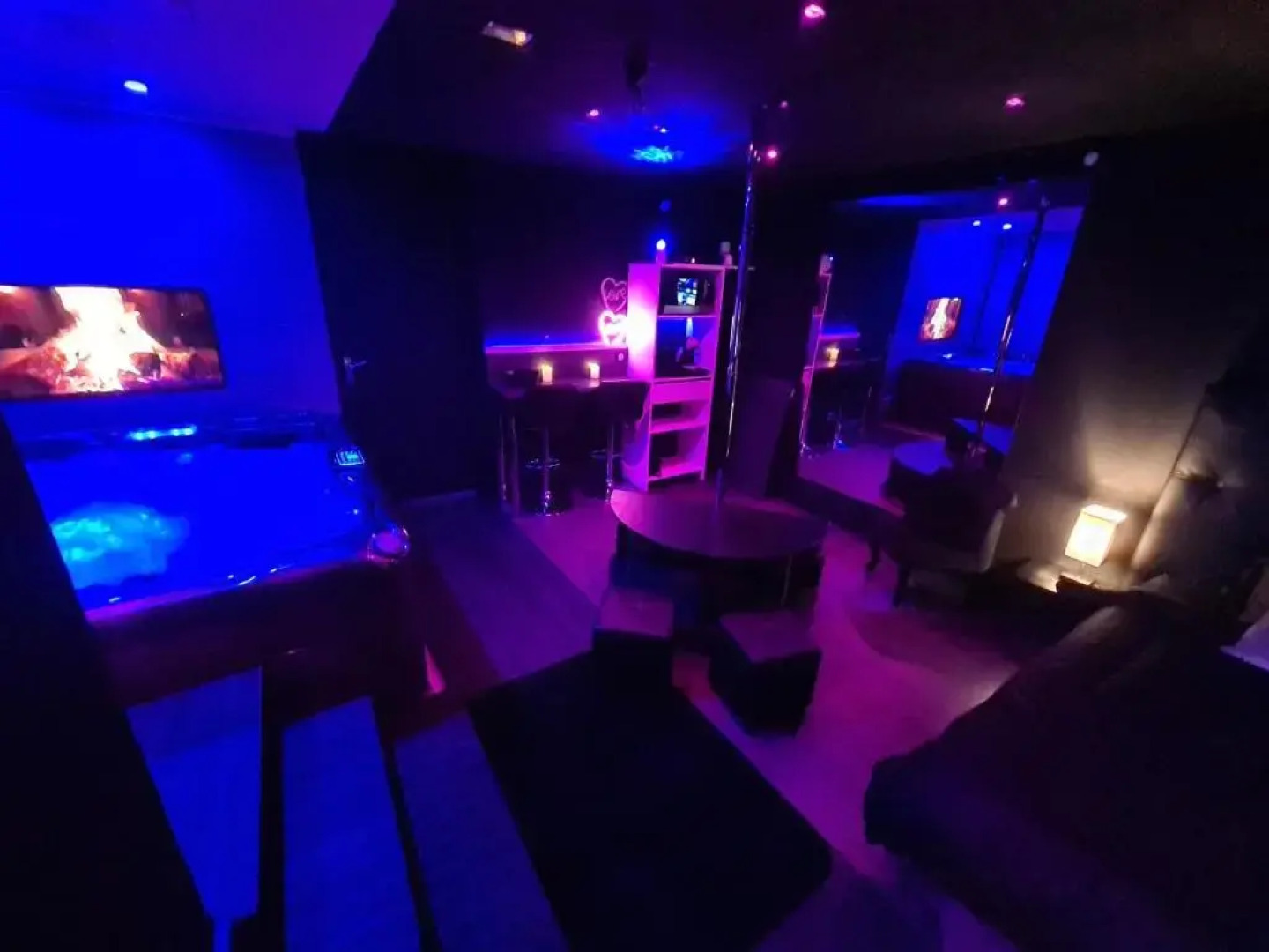 Loveroom Sexyloveroom