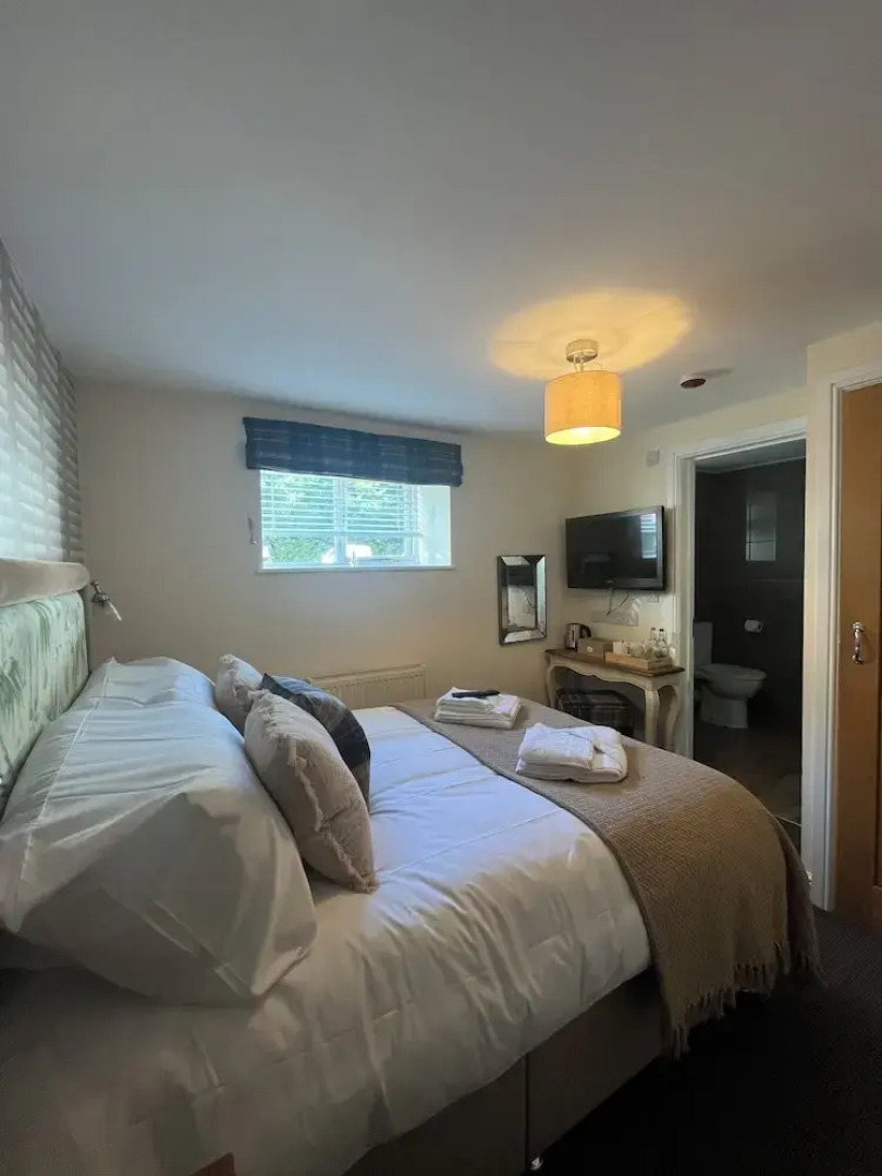 The Olde Coach House Inn