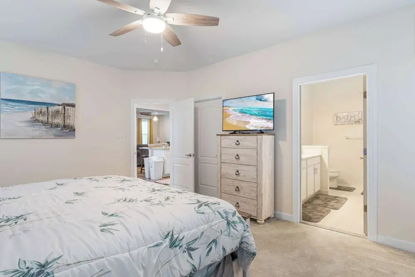 Wild Air Getaway For 12!