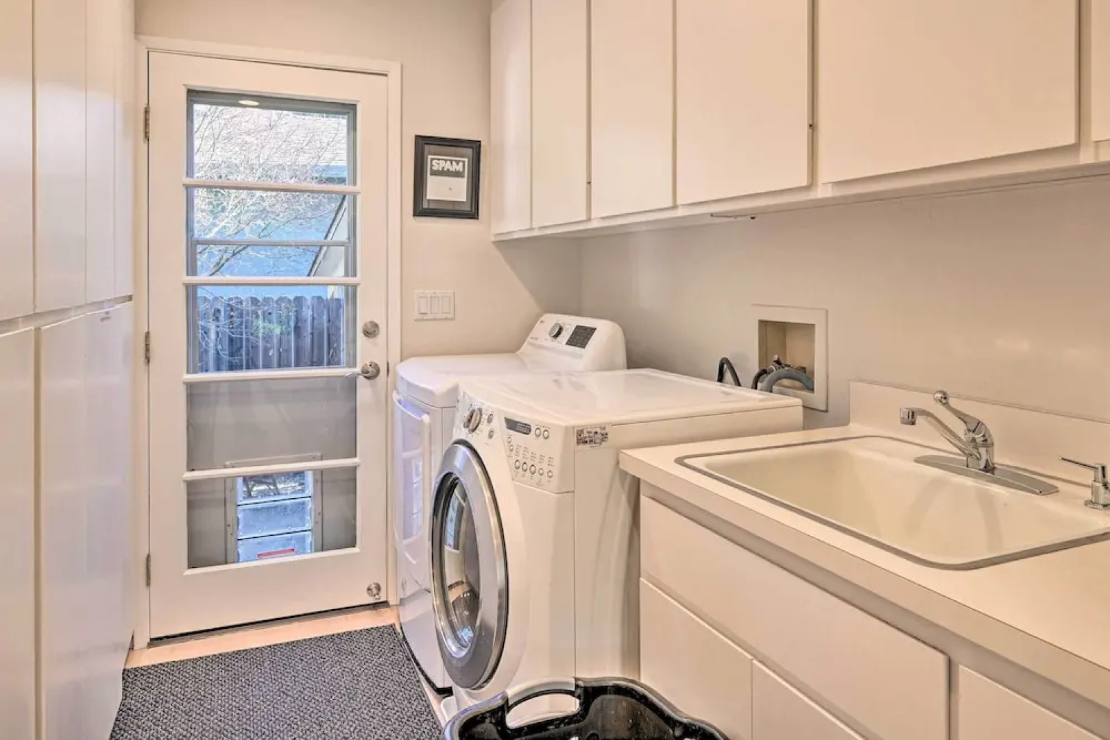 Novato Getaway: Pool, Hot Tub, Near SF Bay!