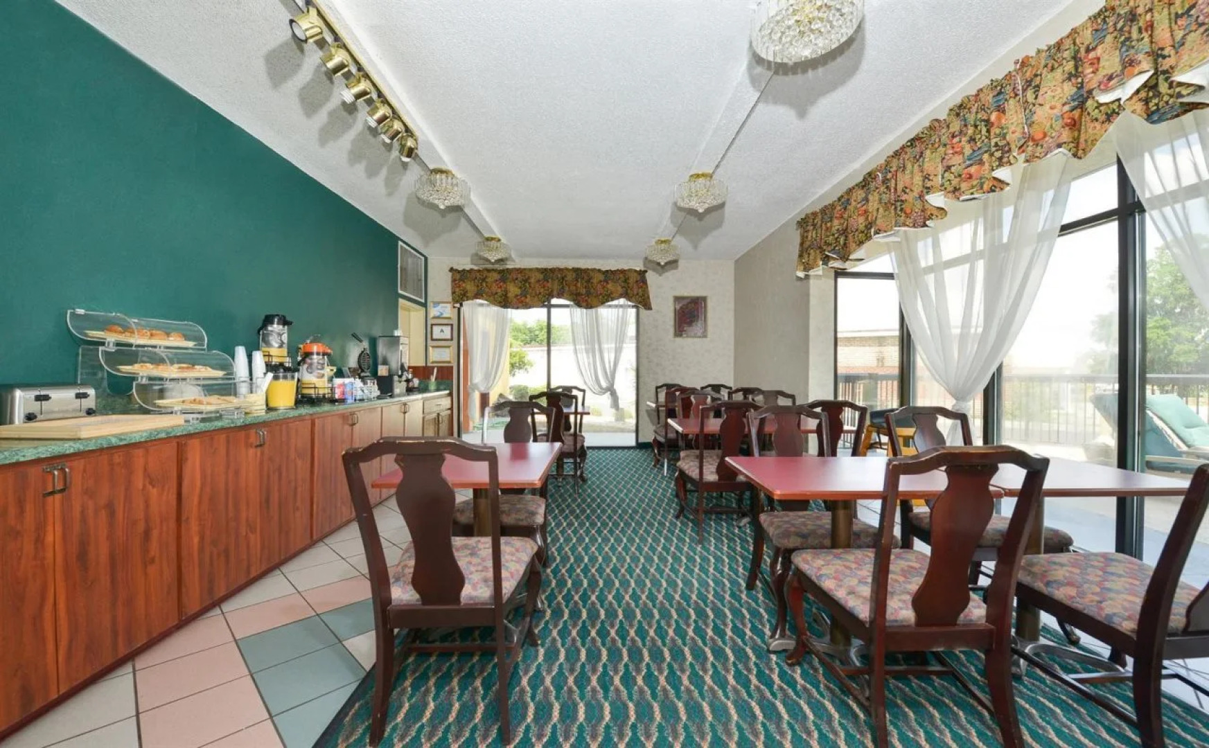 Suburban Studios Hinesville - Fort Stewart Area