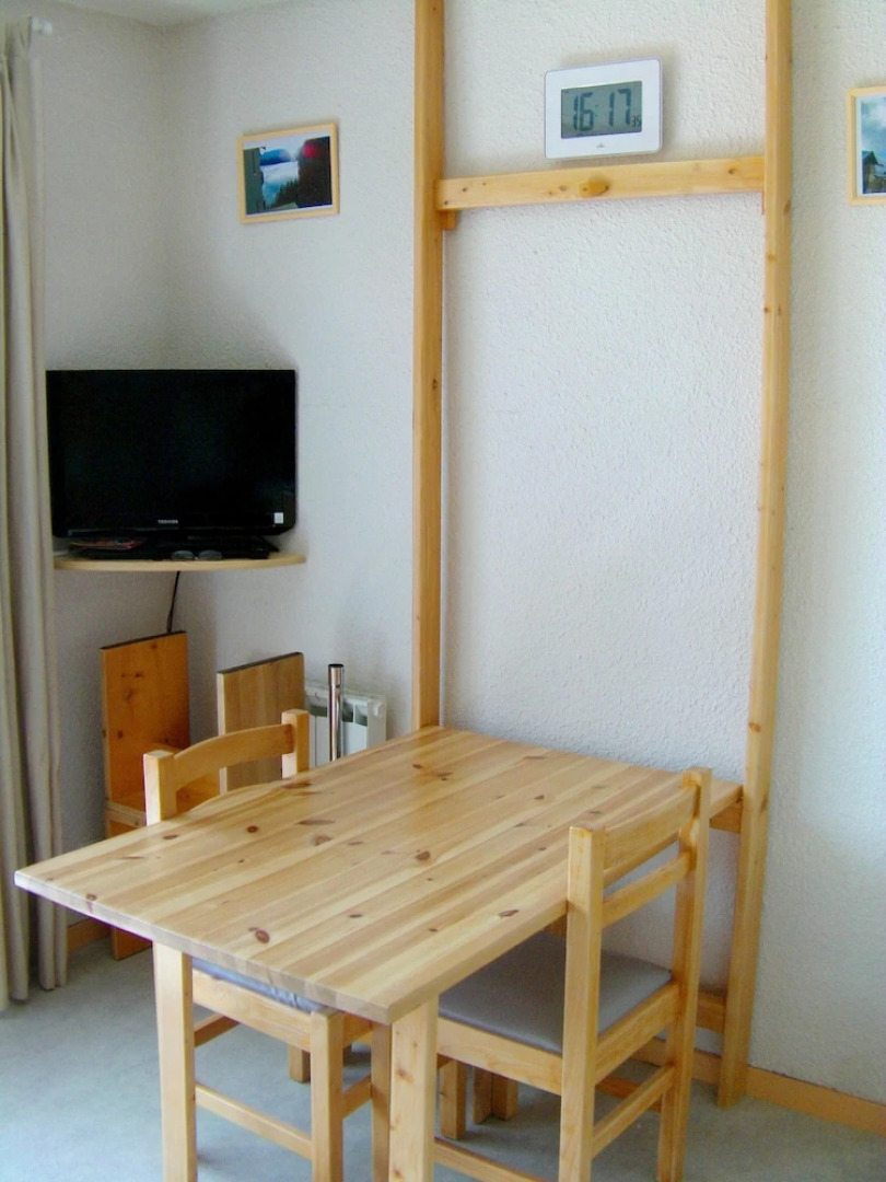 Apartment With one Bedroom in Auris en Oisans, With Wonderful Mountain