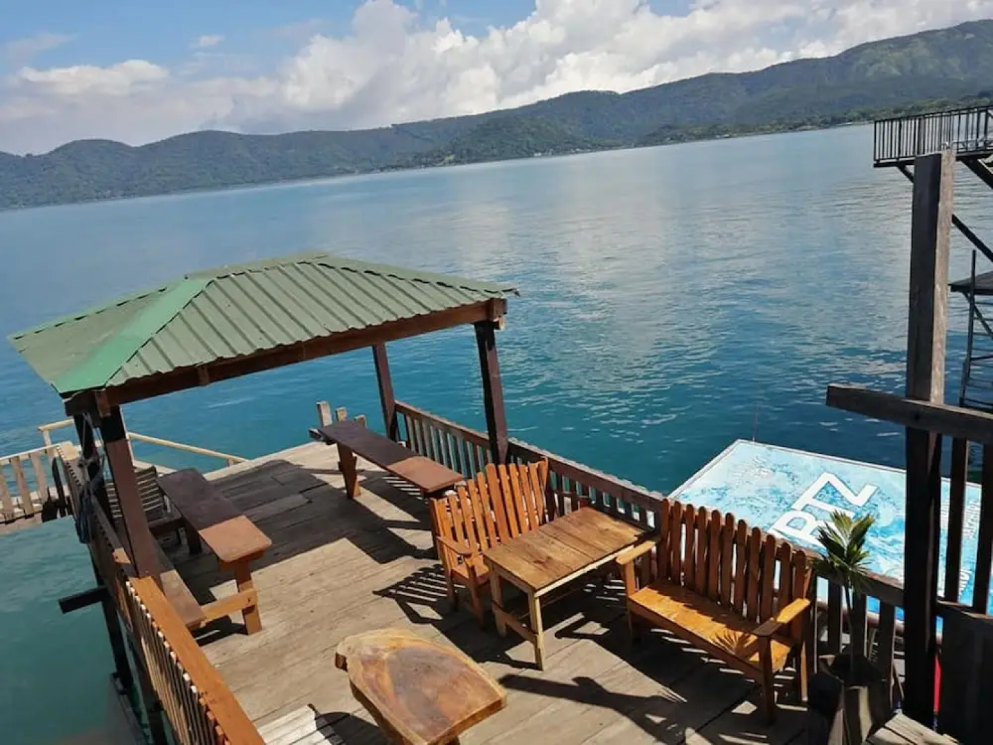 Hostal & Restaurante Bar Xtream