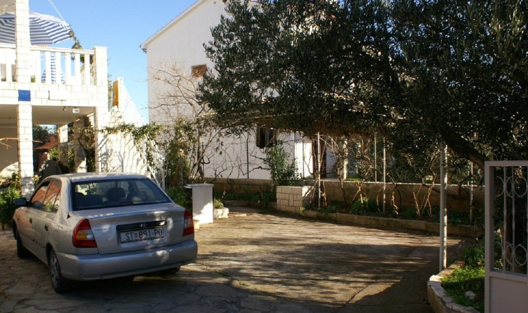 Apartment Amalija - 50m close to the sea: A3 posebni Rogoznica, Riviera Sibenik