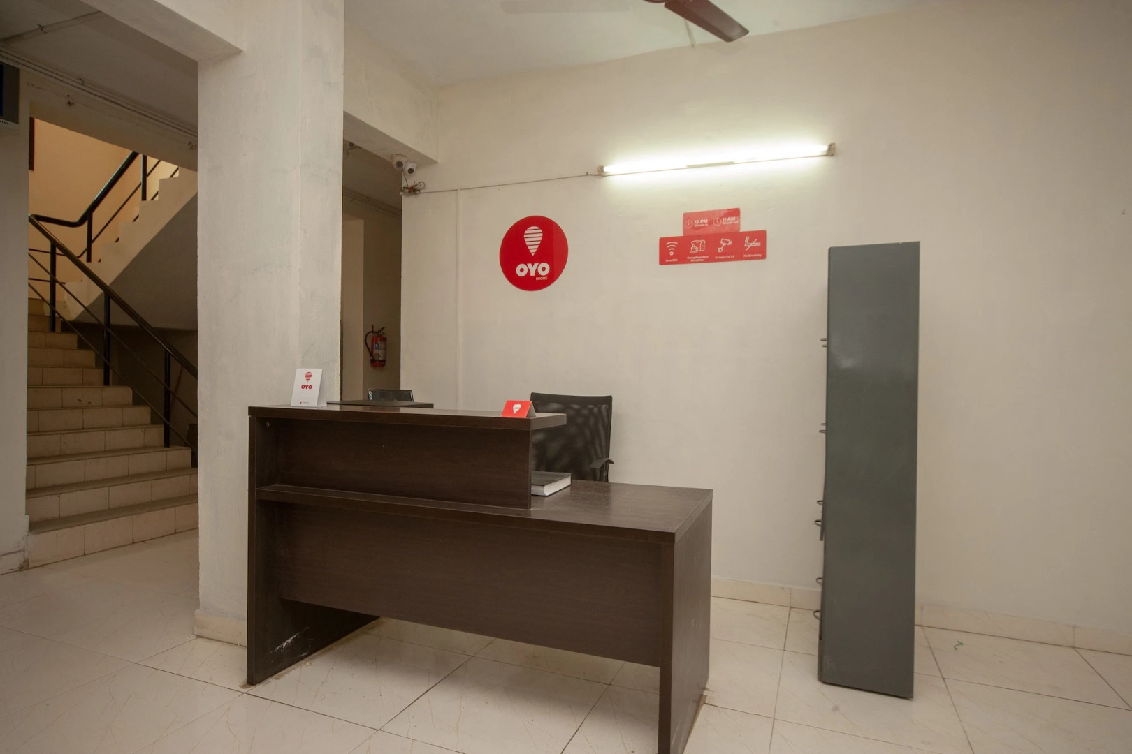 OYO Flagship 24454 OMR Hindustan Univ