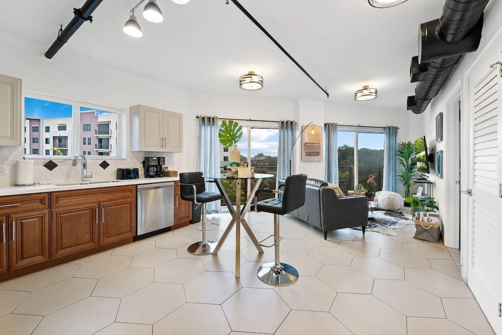 Wilton River Suites (Adults Only)