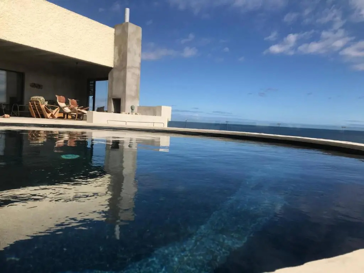 Exclusive Design Villa : 1080 m2, oceanfront, 2 swimming pools.