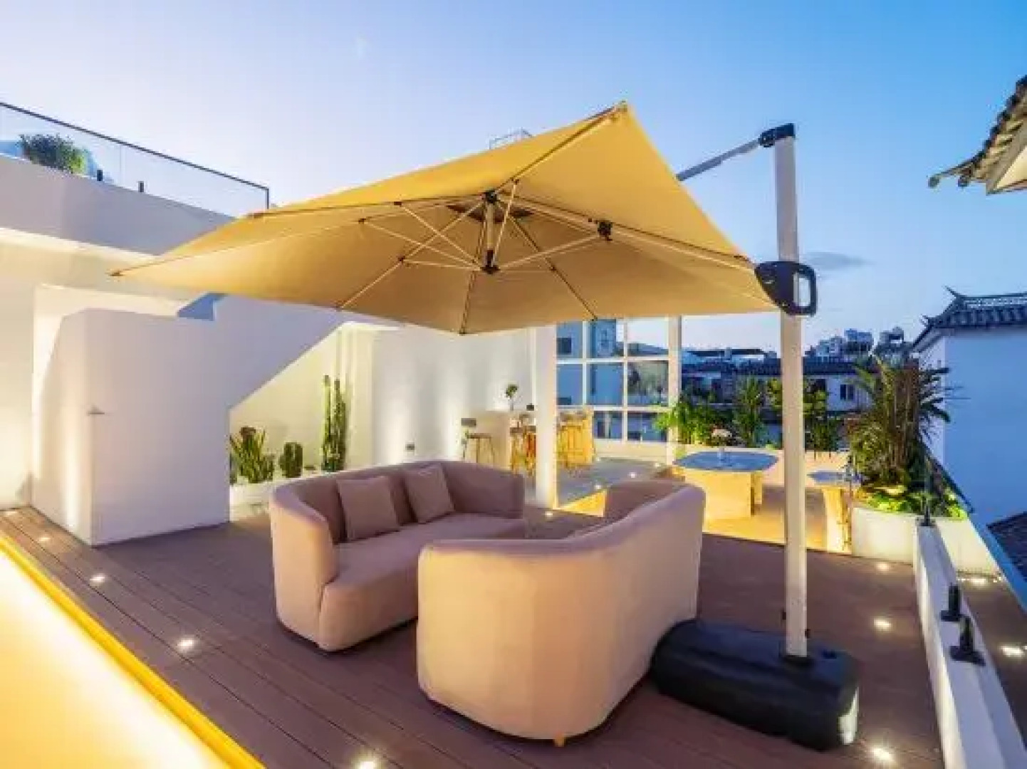 Dali Ancient City Guixin Qingyuan Homestay (Bohaimen Ancient City Branch)