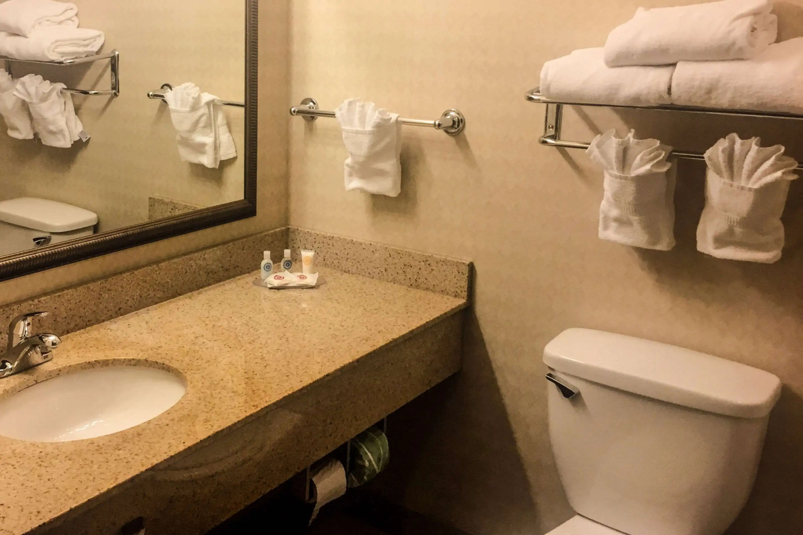 Comfort Inn & Suites Harrisonville