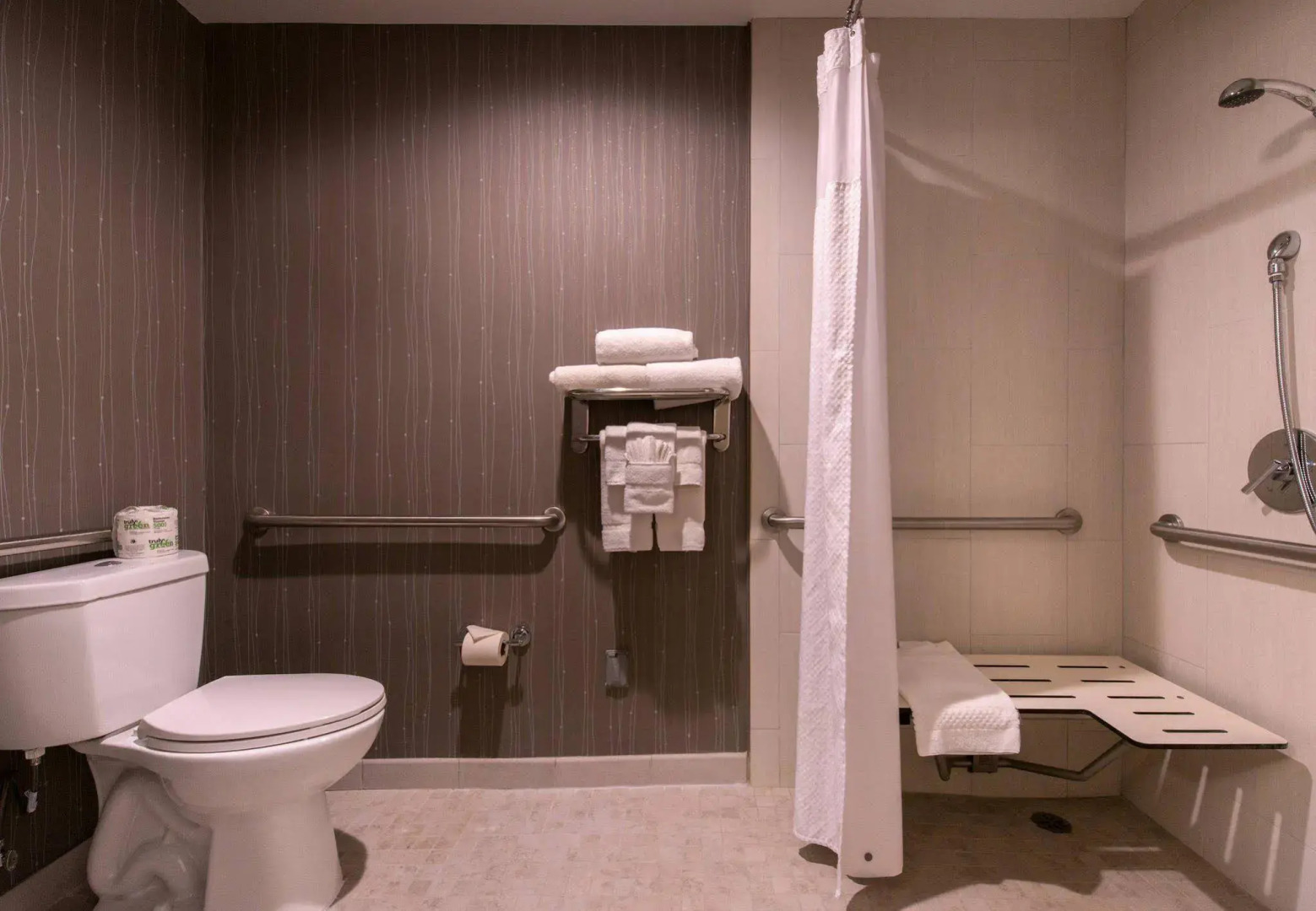 Holiday Inn Oxnard – Ventura by IHG