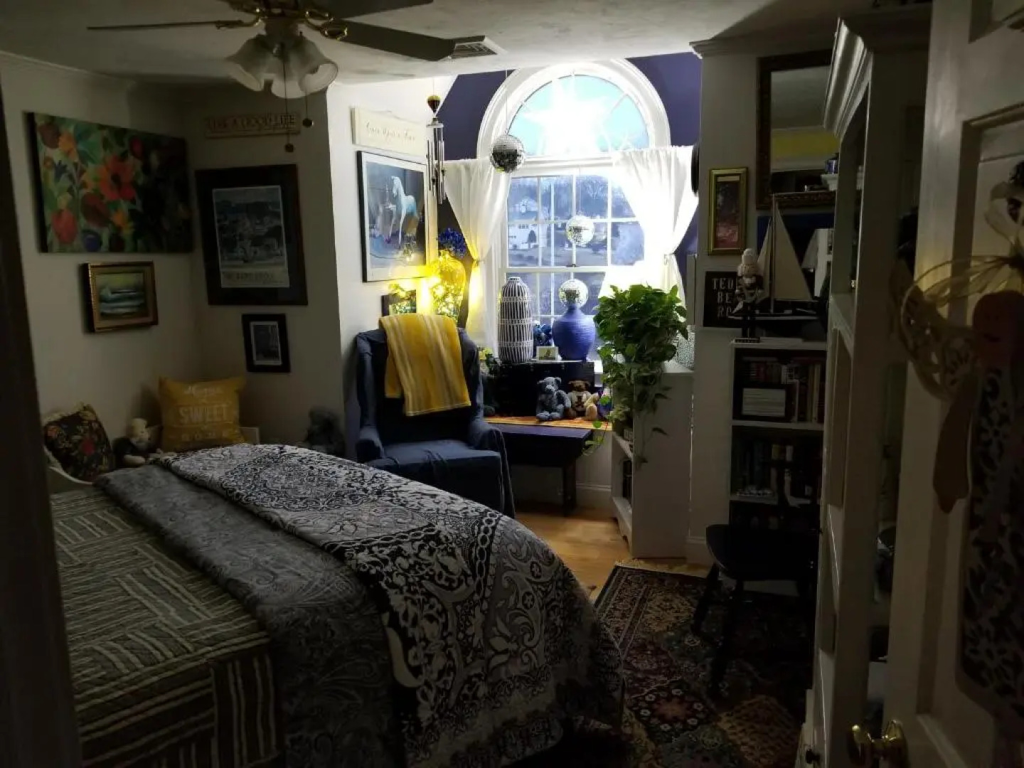 Inn 38 Oak Bluff Circle