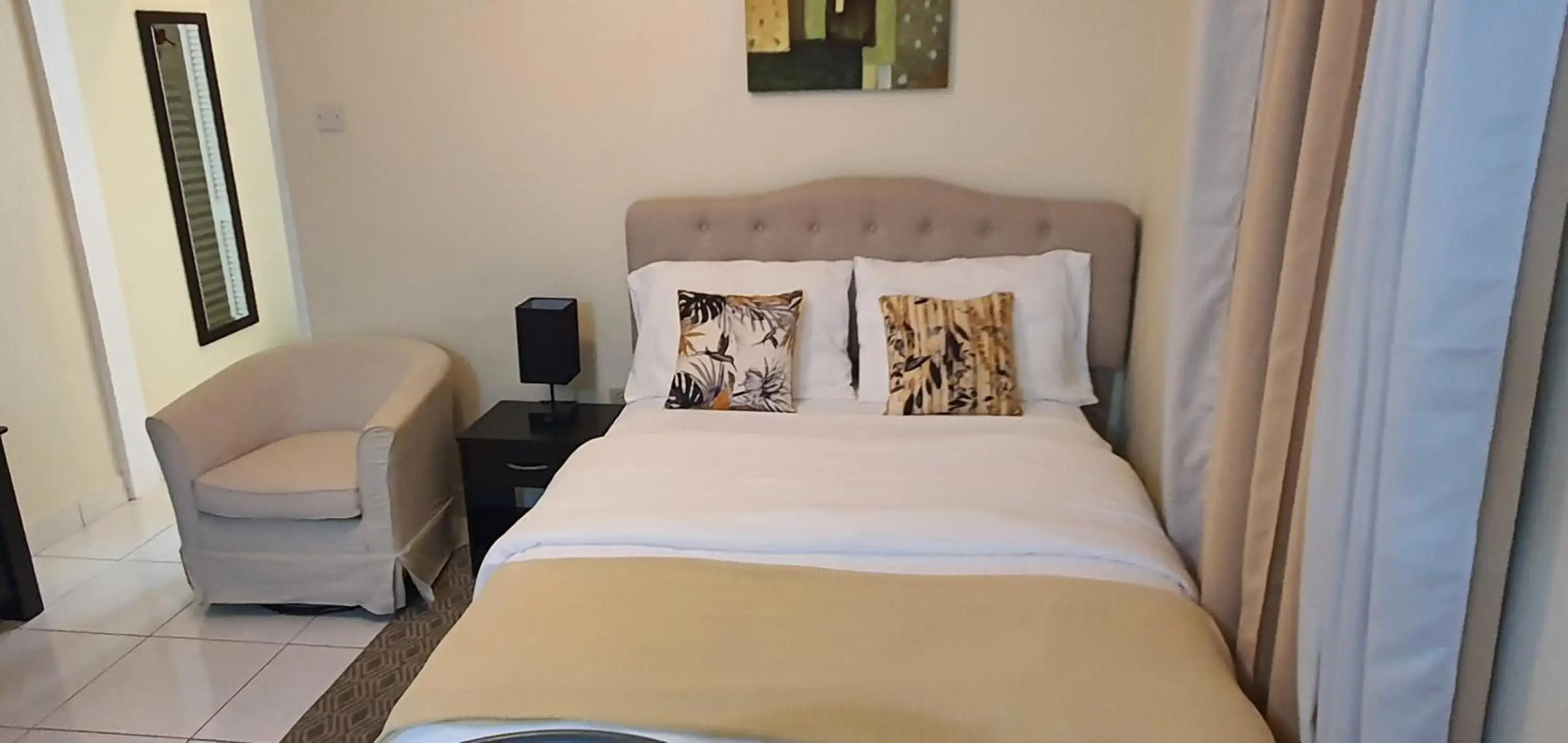 Hastings Towers 4D - Studio Apt Opp Beach