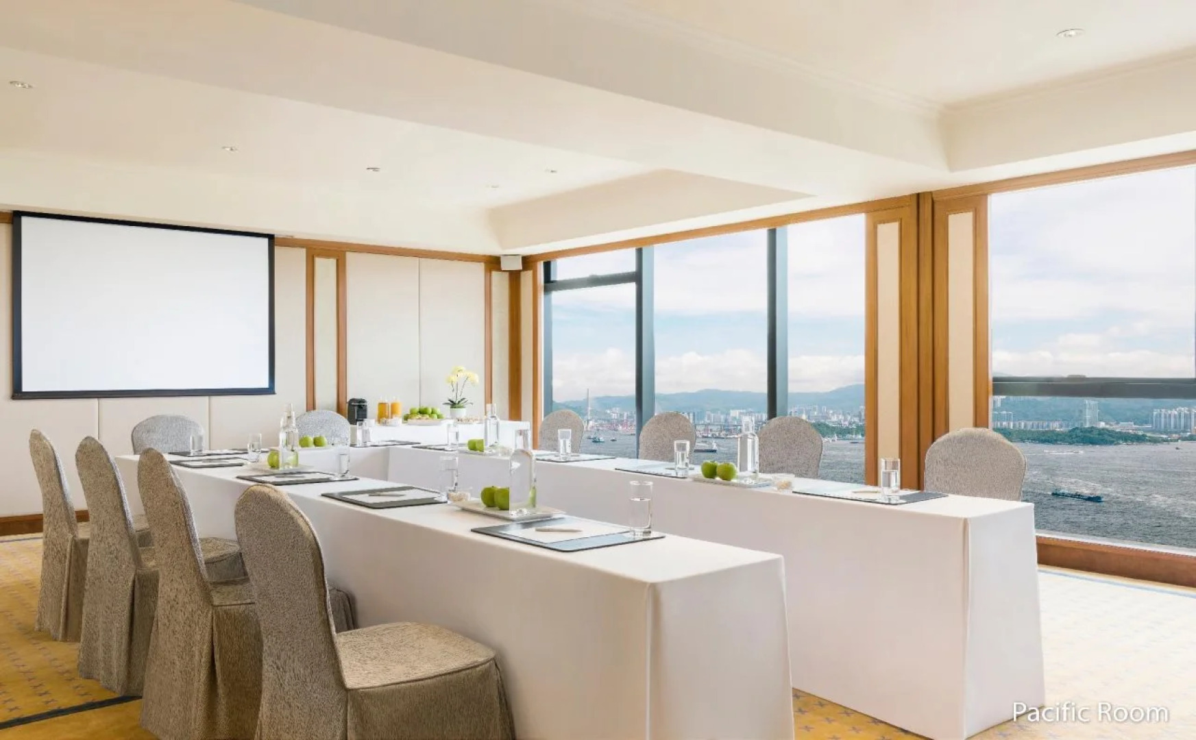 Island Pacific Hotel