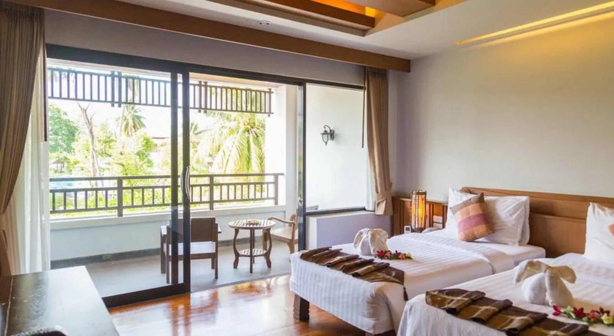 Курорт Maehaad Bay