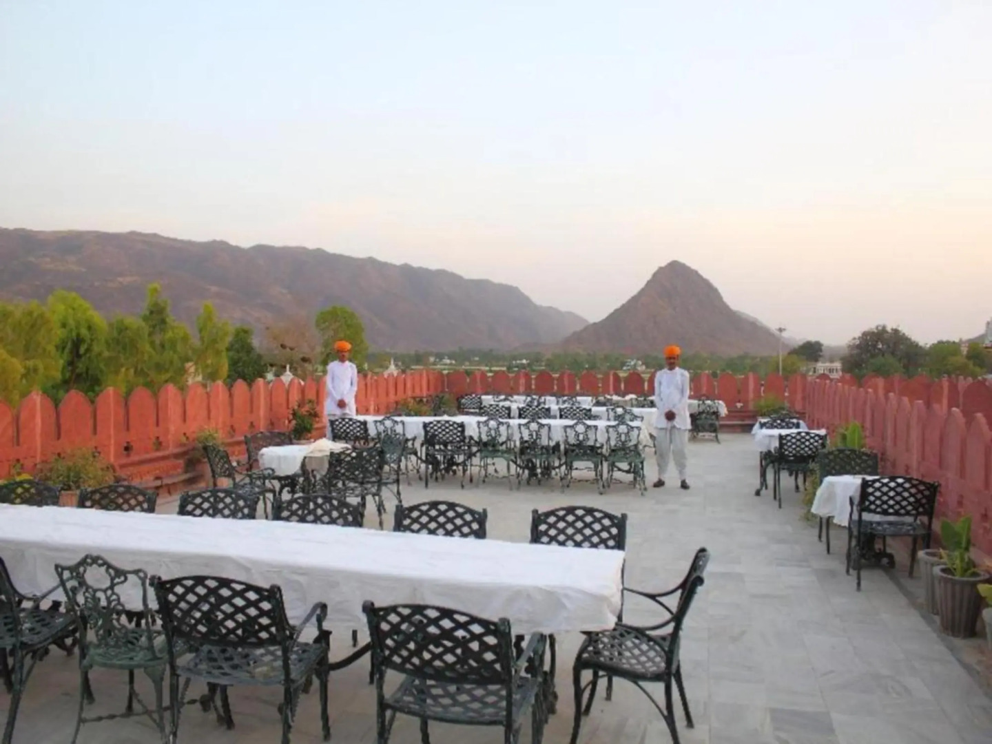 Hotel Pushkar Palace