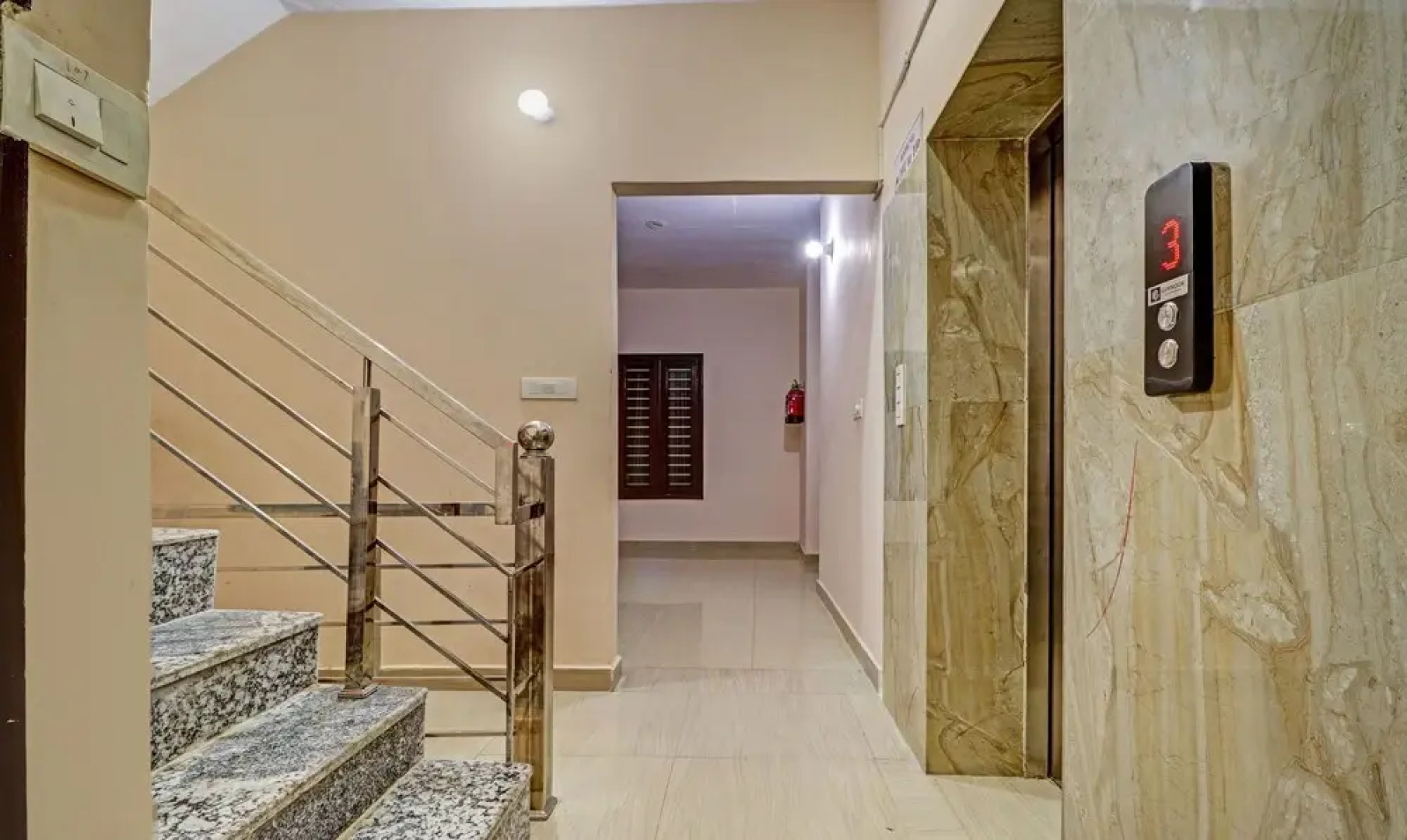 Itsy By Treebo - Divine Inn