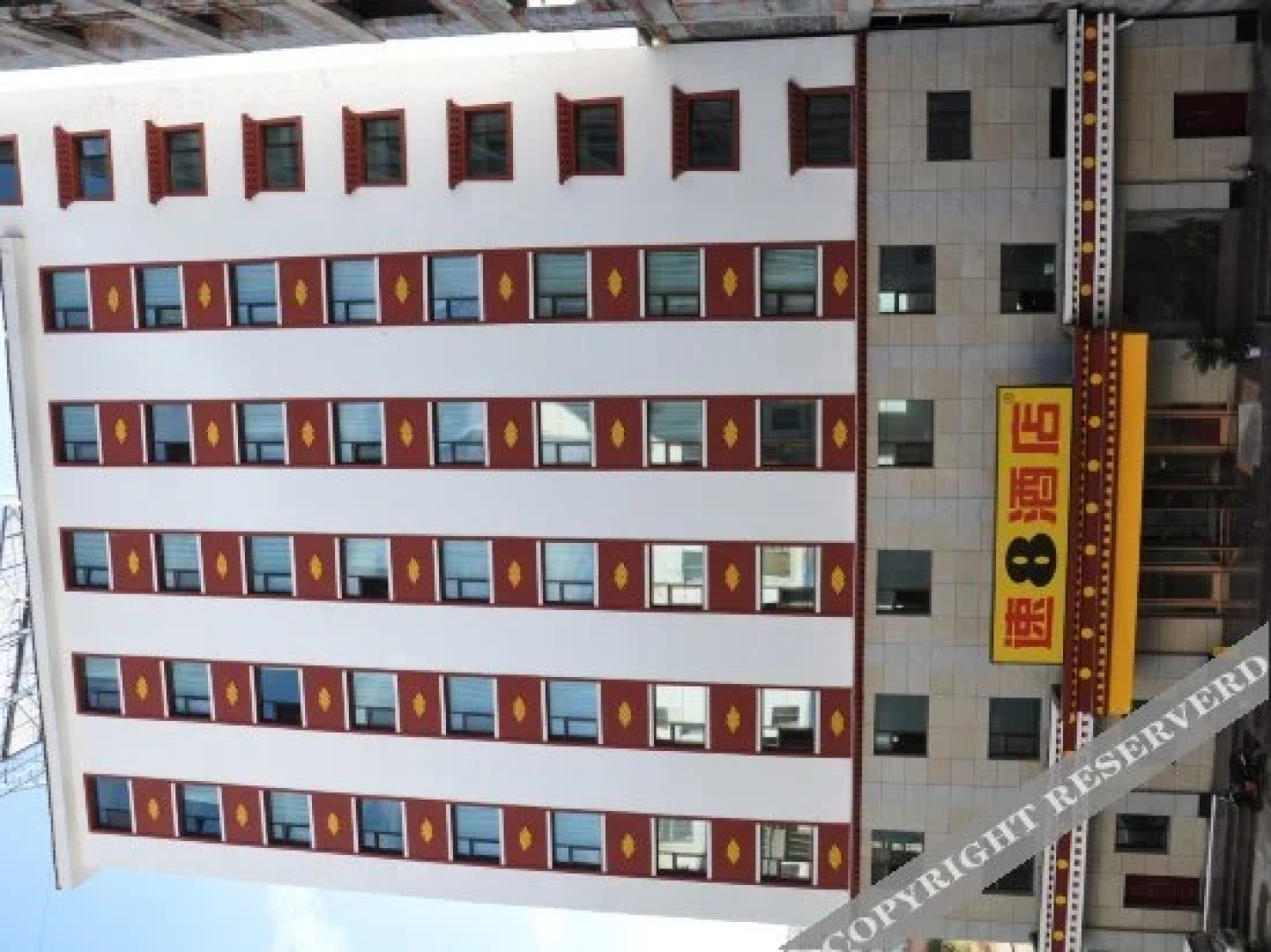 Super 8 Hotel Hezuo Shengshi Jubao