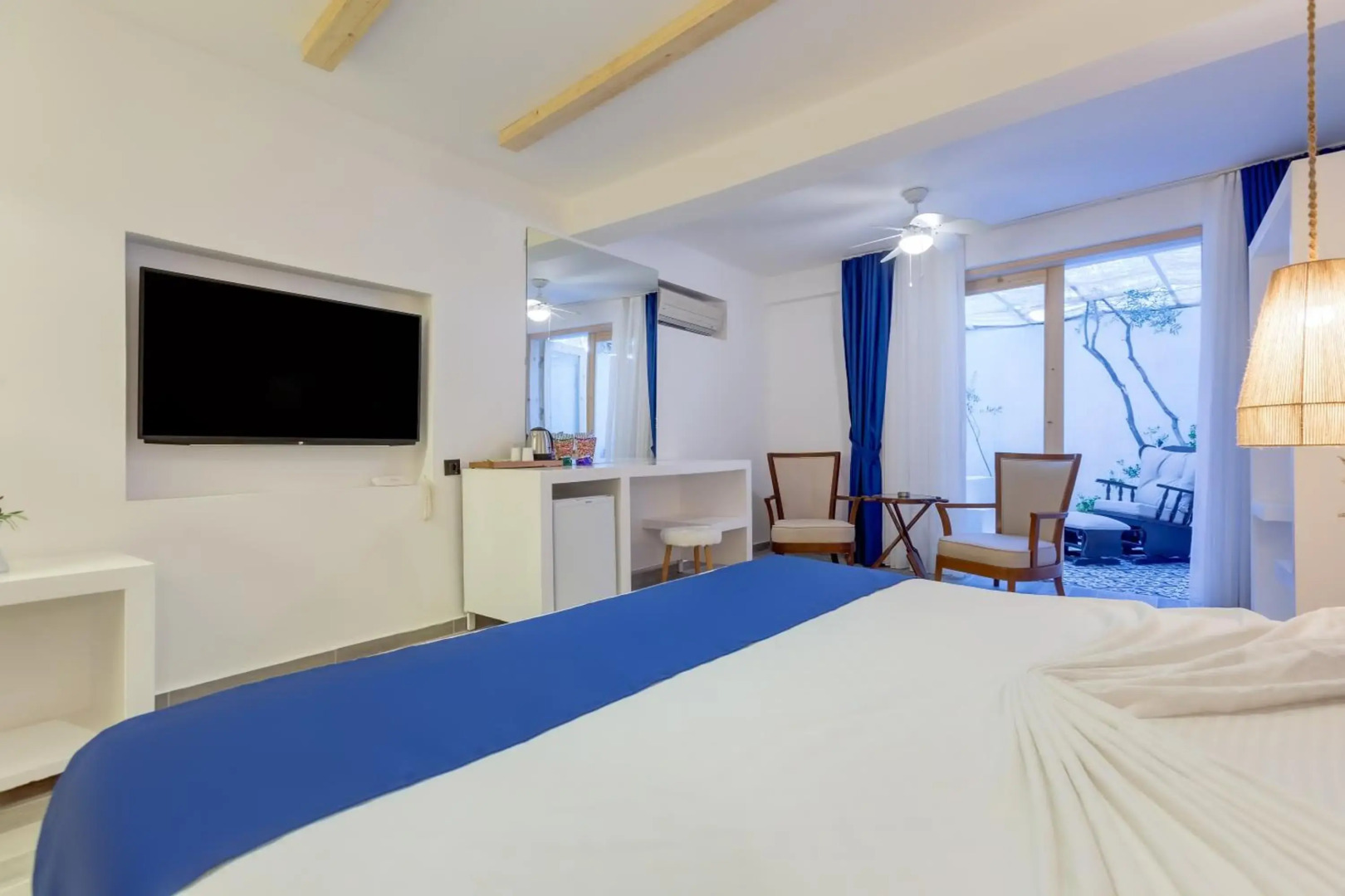 Baldan Suites Hotel & Restaurant