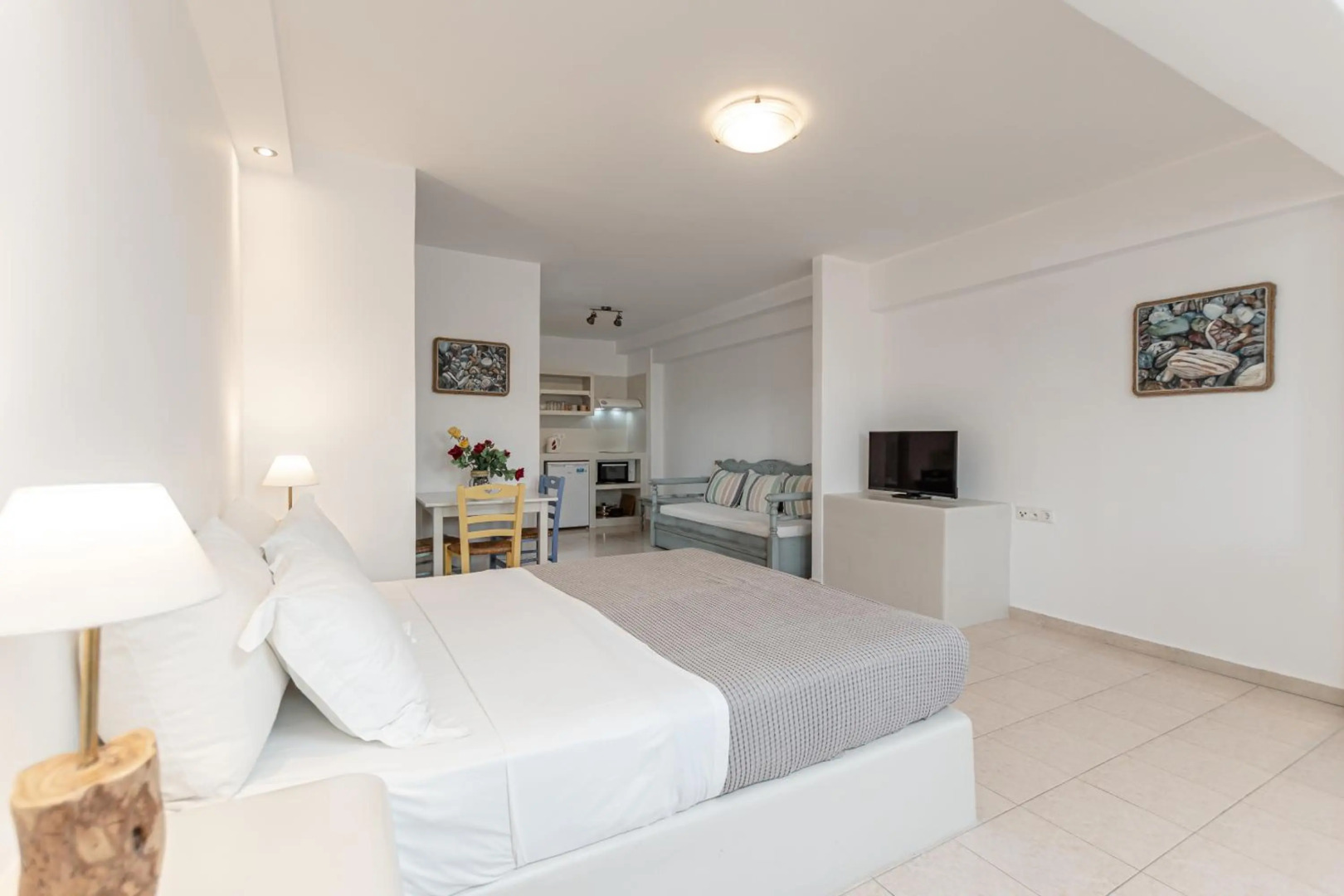 Annita's Village Hotel