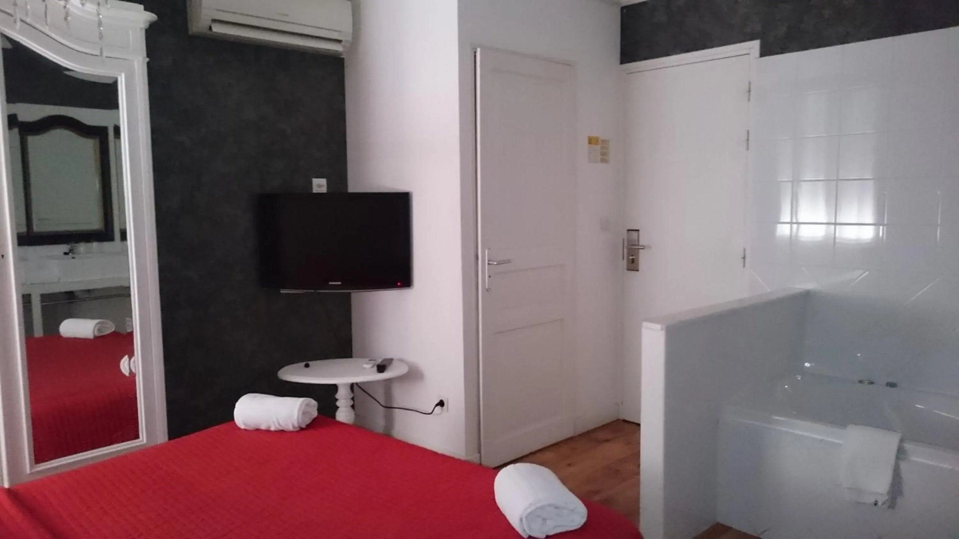 Hôtel Martigues Le 5