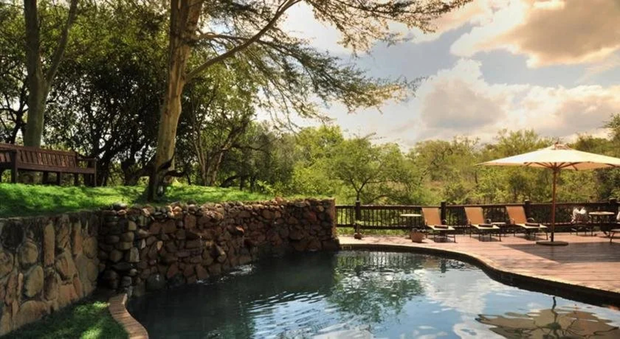 Thornybush Waterside Lodge