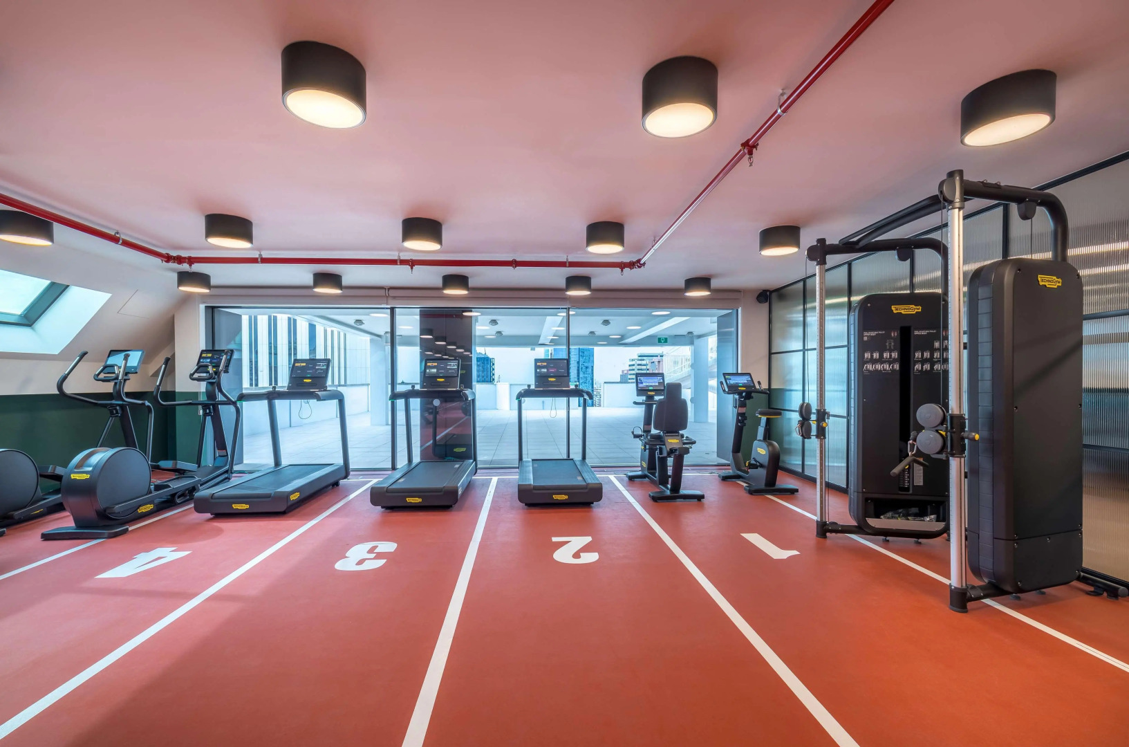 Отель Canopy by Hilton Madrid Castellana