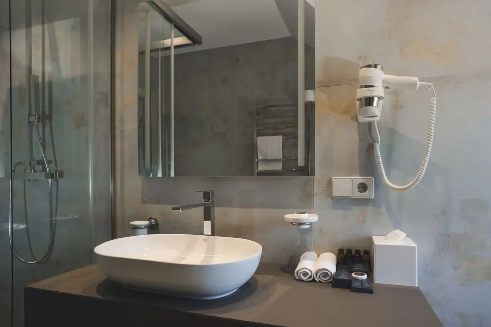 Roze Boutique Hotel