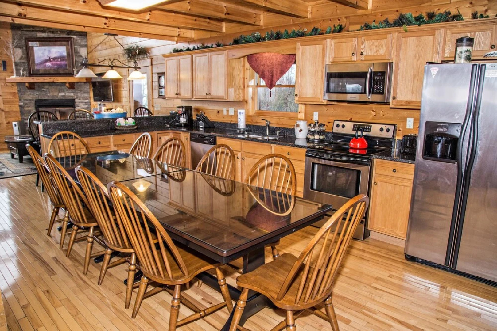 Coppertop 4 Bedrooms 5 Bathrooms Cabin