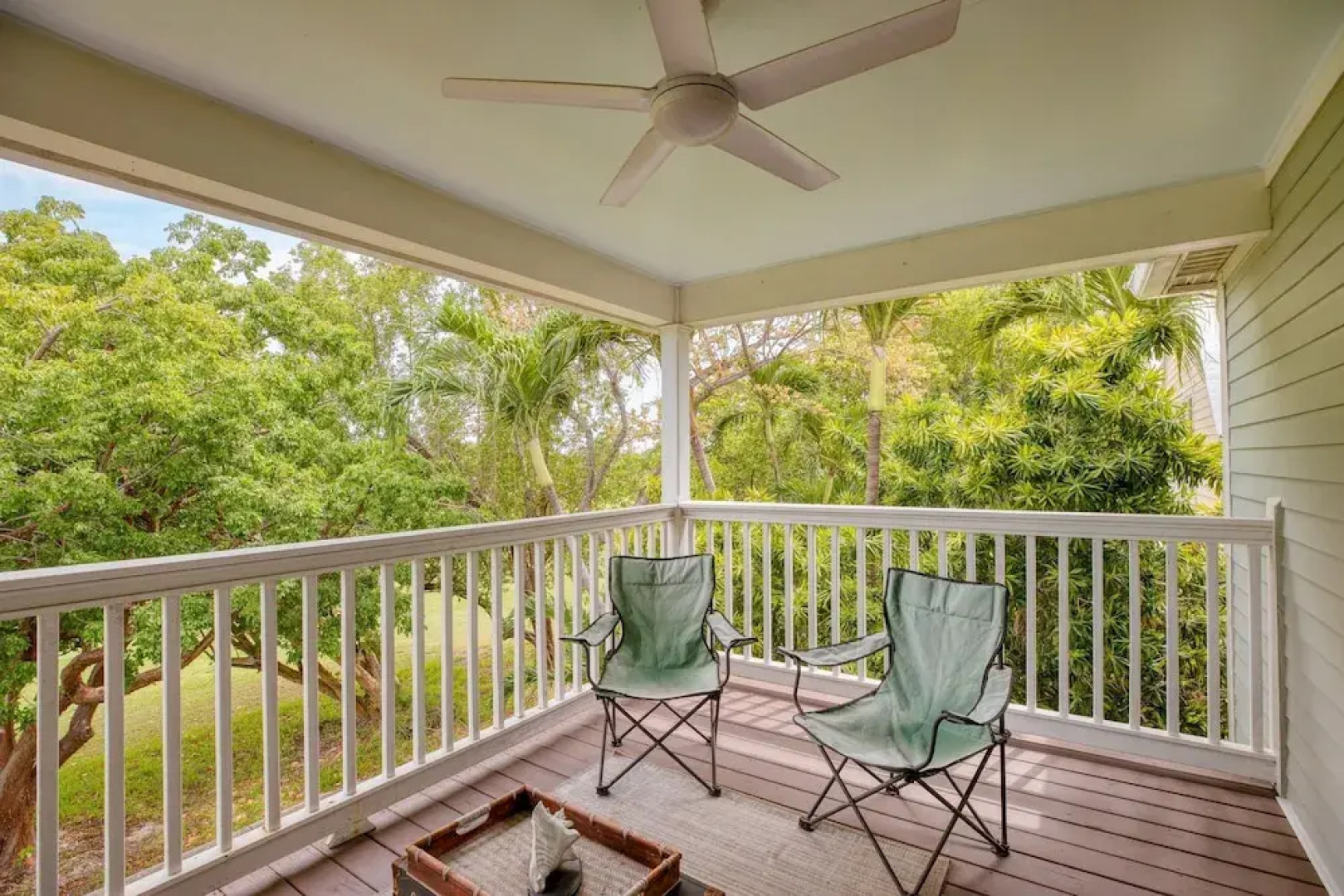 Keys to Paradise by Avantstay Balcony Pool Golf