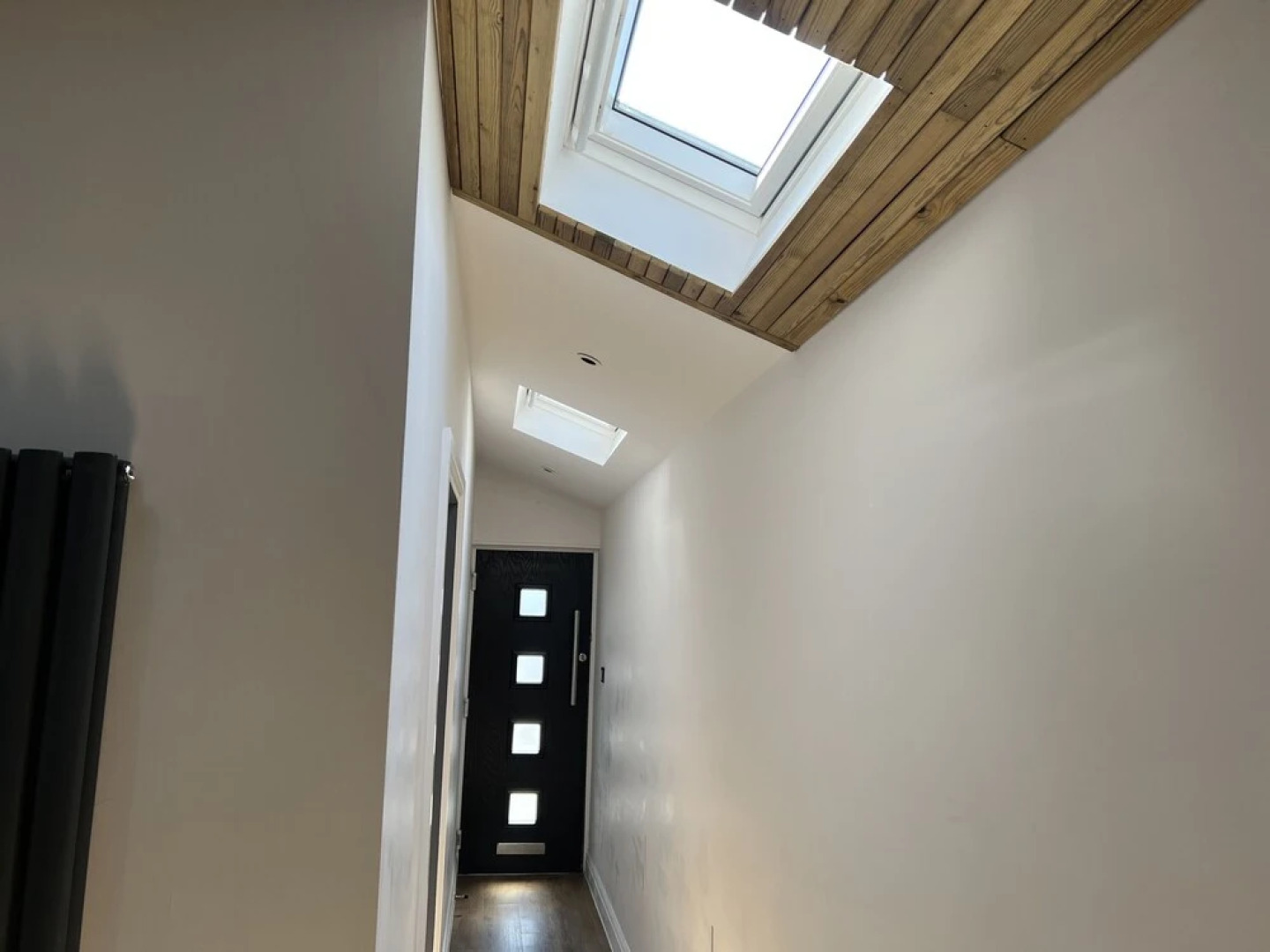 The Broadway Beach Homes Airbnb With Hot tub