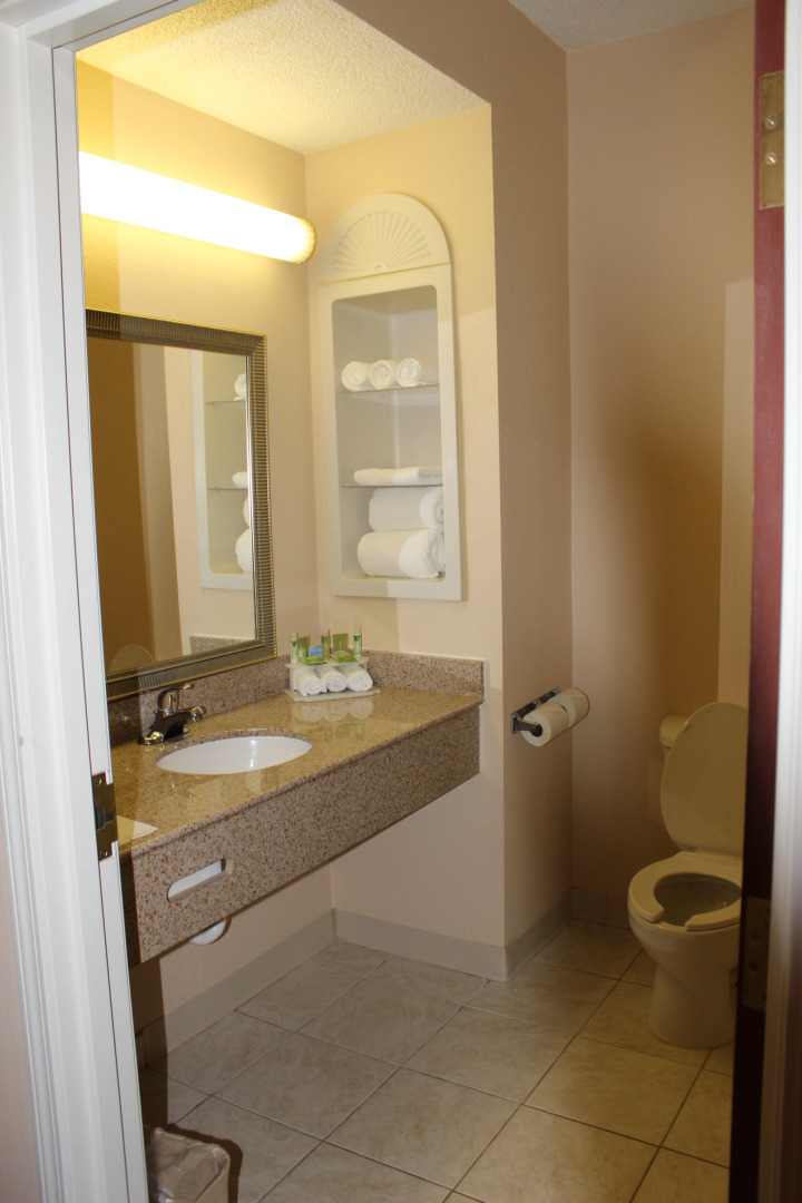 Holiday Inn Express & Suites Thomasville by IHG