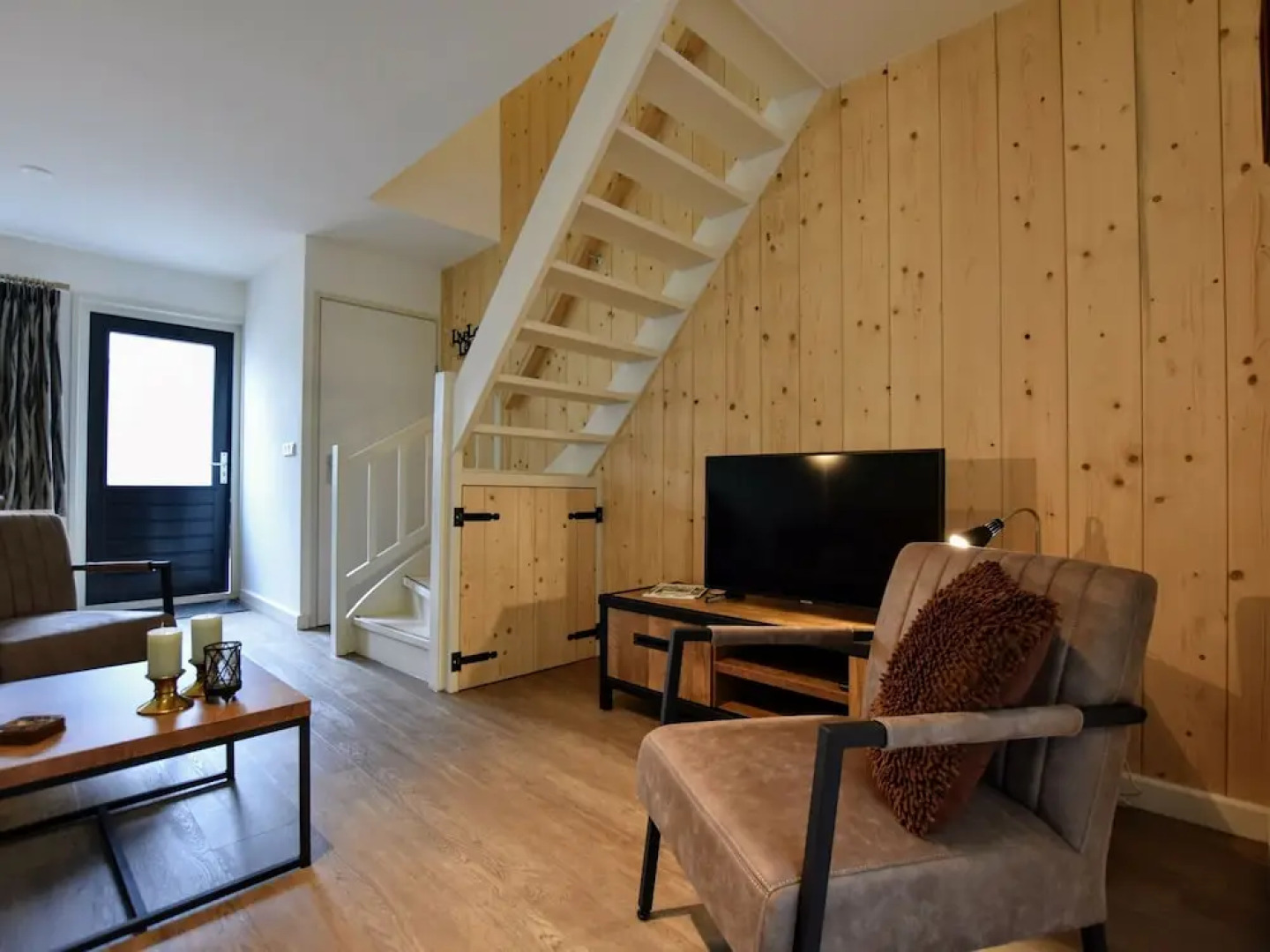 Luxury Holiday Home in Hulshorst With Terrace