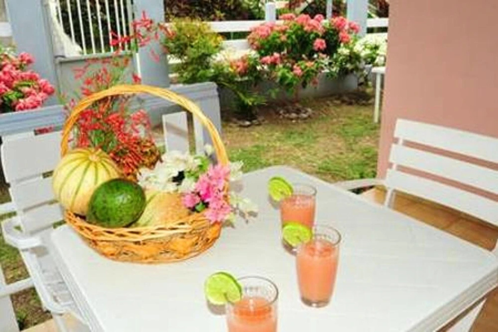 Apartment With one Bedroom in Sainte Anne, With Enclosed Garden and Wi