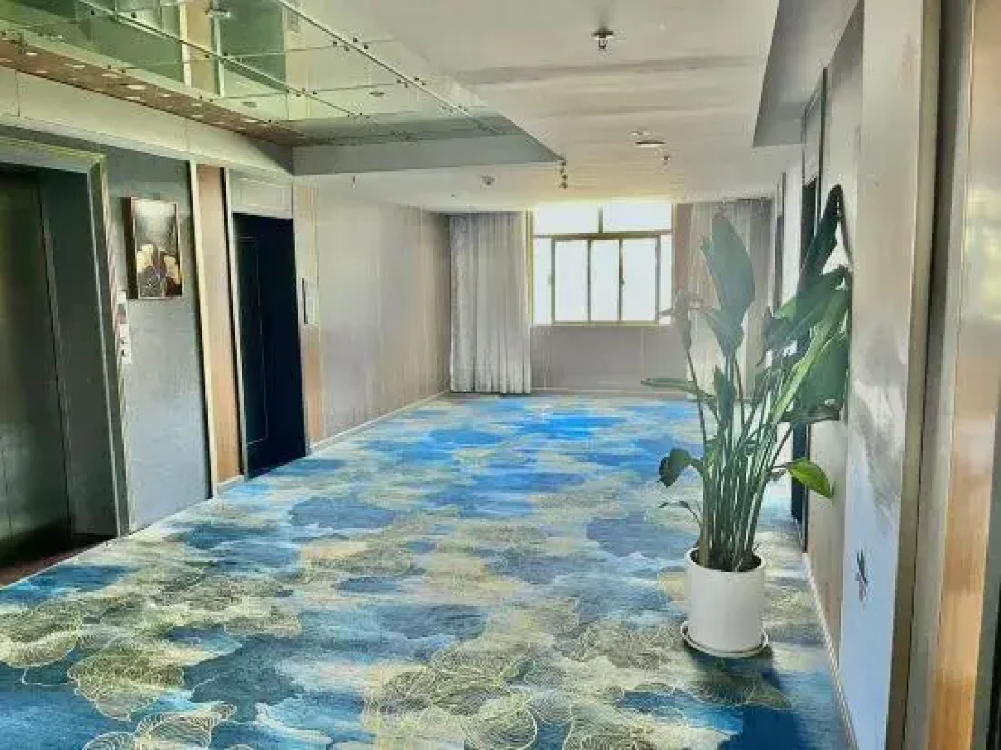 Yixuan Anlai Hotel (Macheng Plaza)