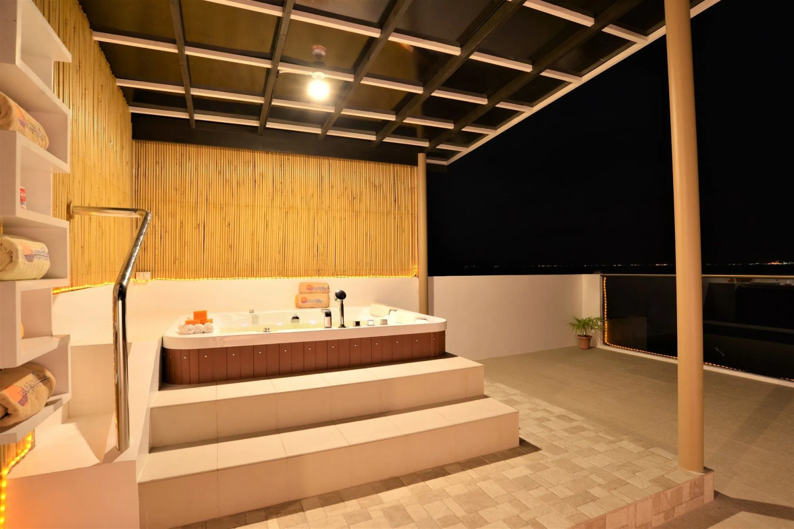 Lalaguna Villas Luxury Dive Resort & Spa