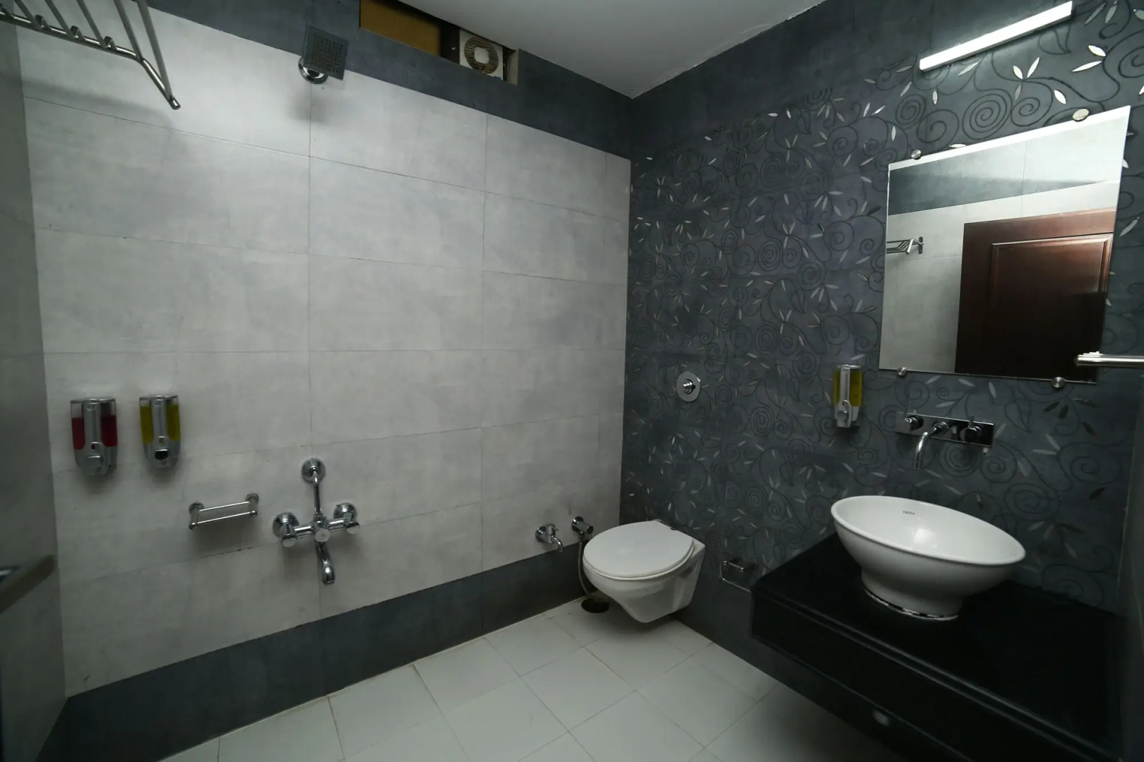 Hotel Shiv Villa by SAH