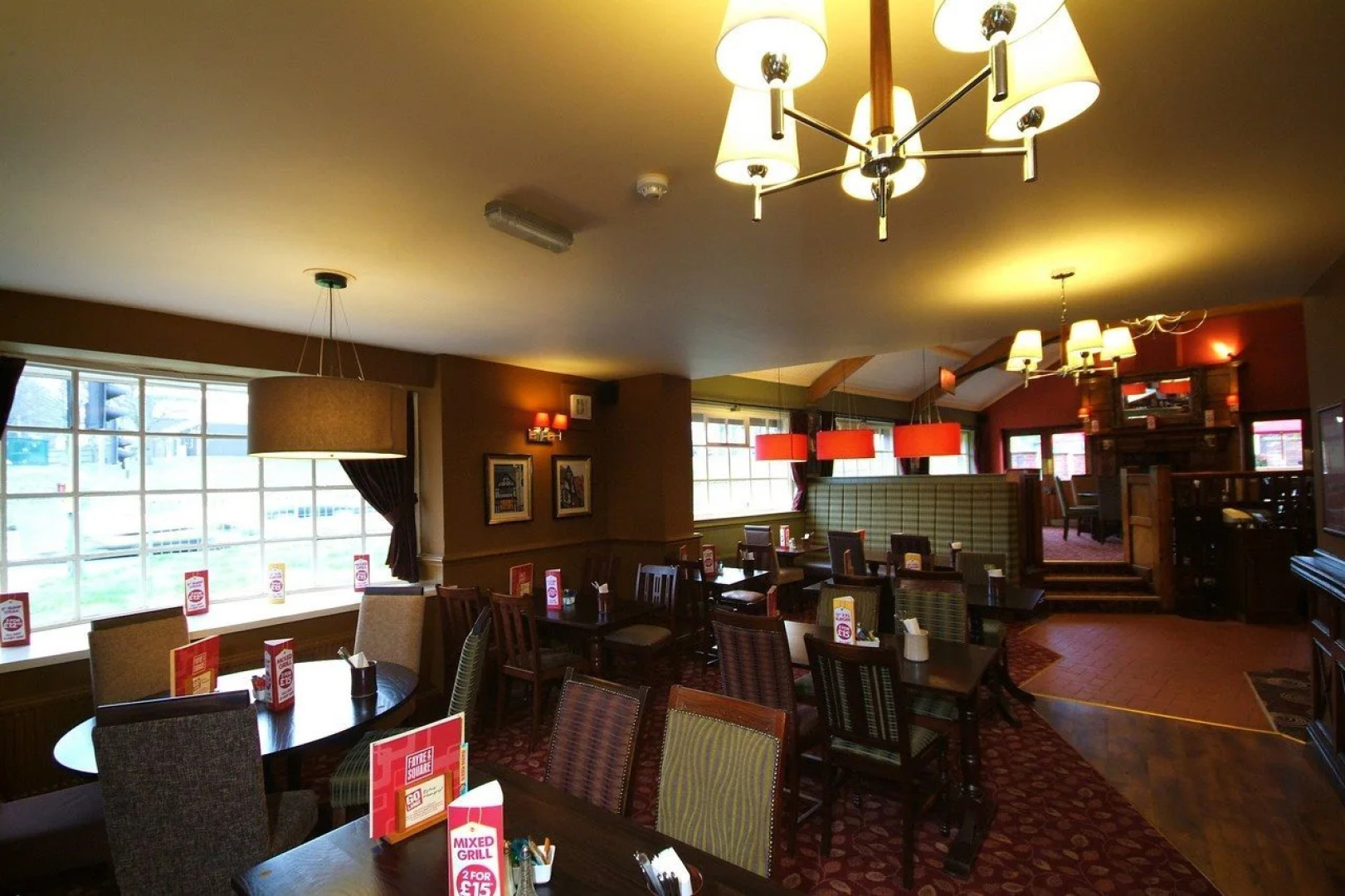 Premier Inn Chester Central North