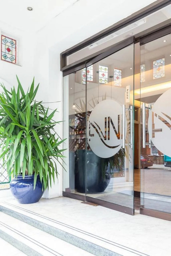 Avni Kensington Hotel