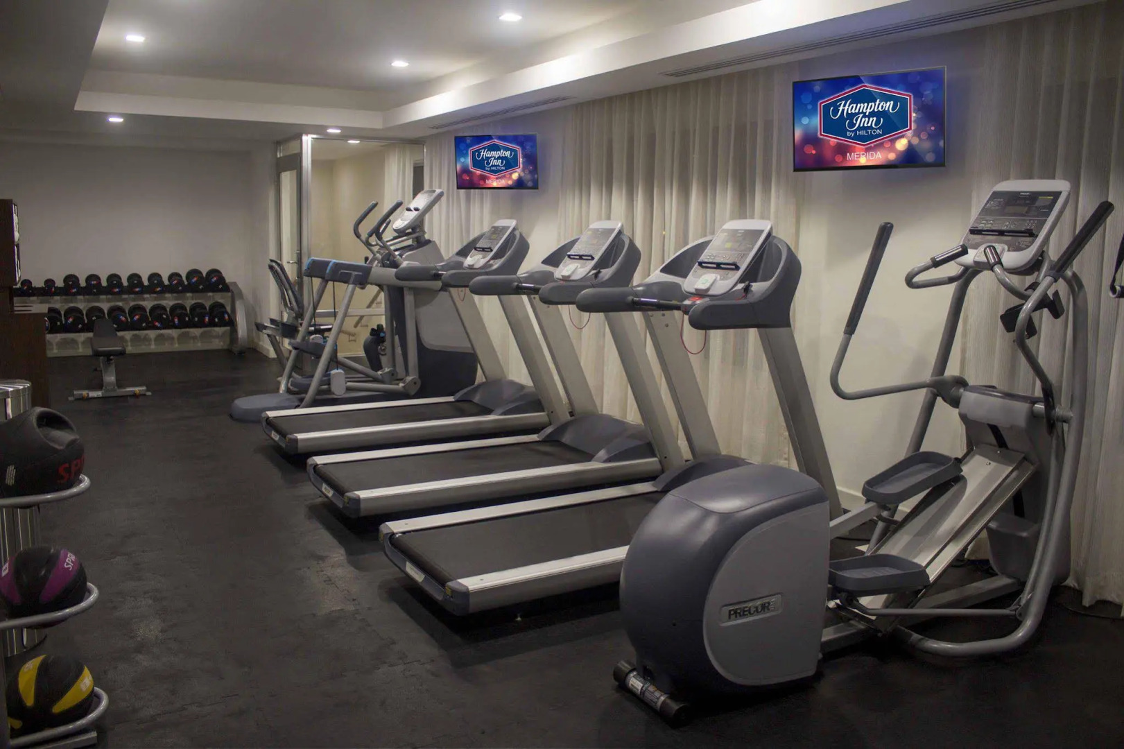 Hampton Inn by Hilton Merida