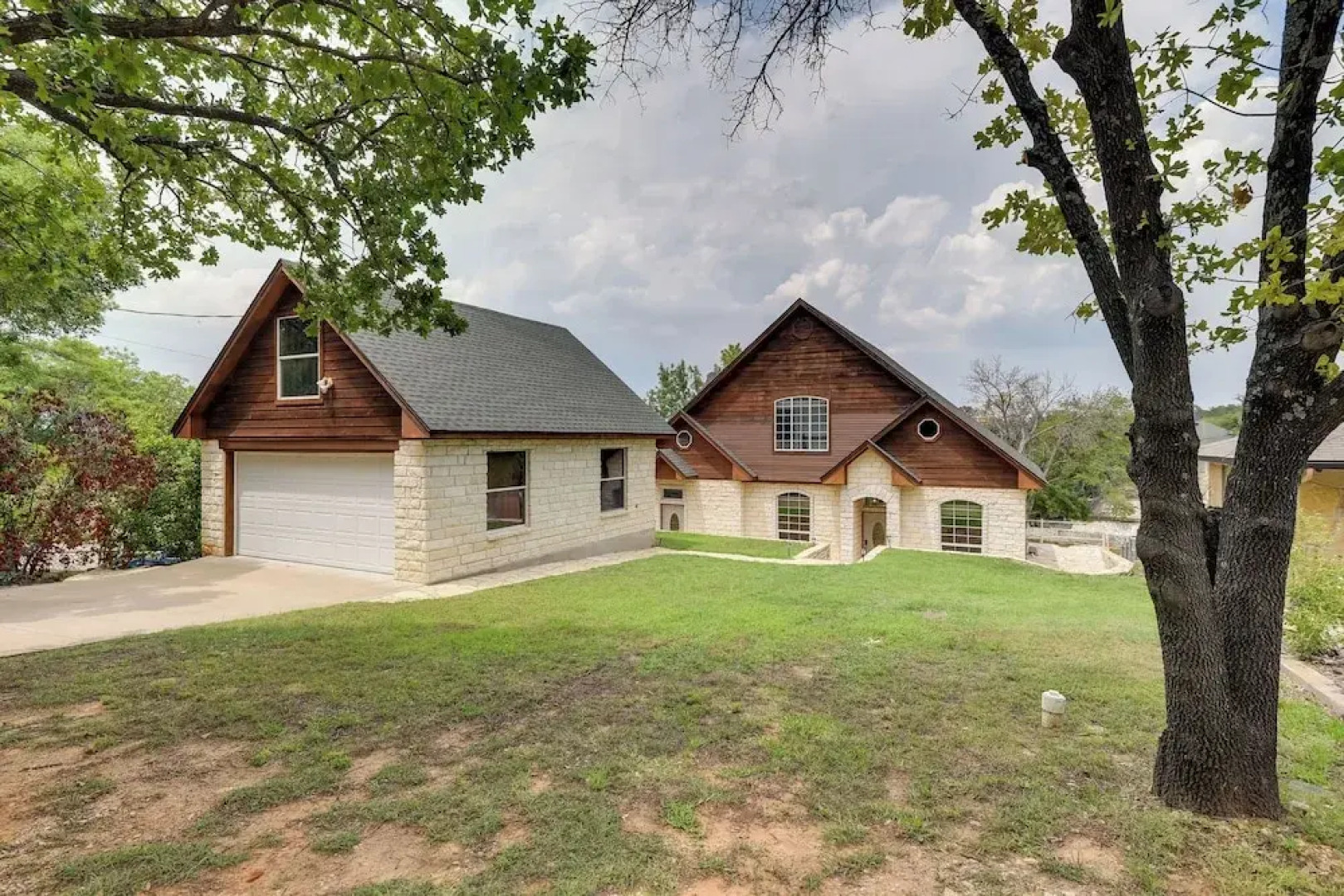 Spacious Lake Granbury Vacation Rental w/ Dock!