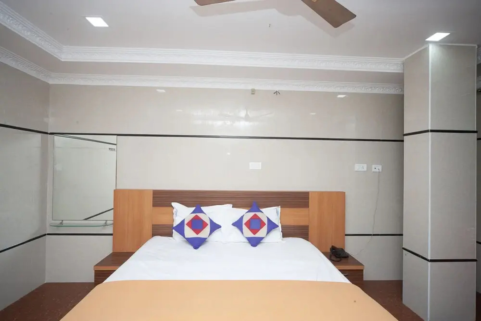 SPOT ON 30656 Sree Padma Residency