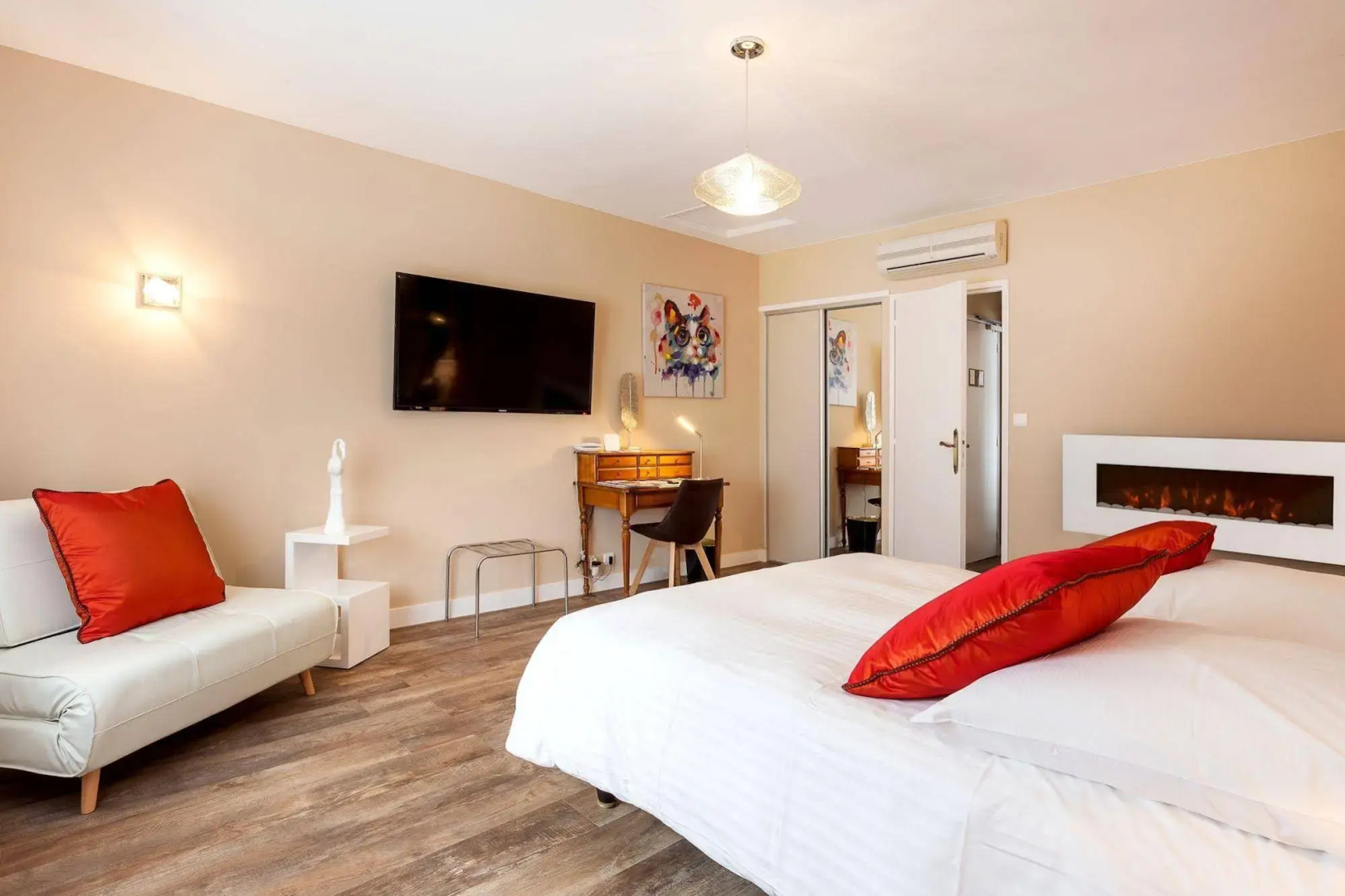 Logis Auberge De La Truffe - Hotel De La Mairie