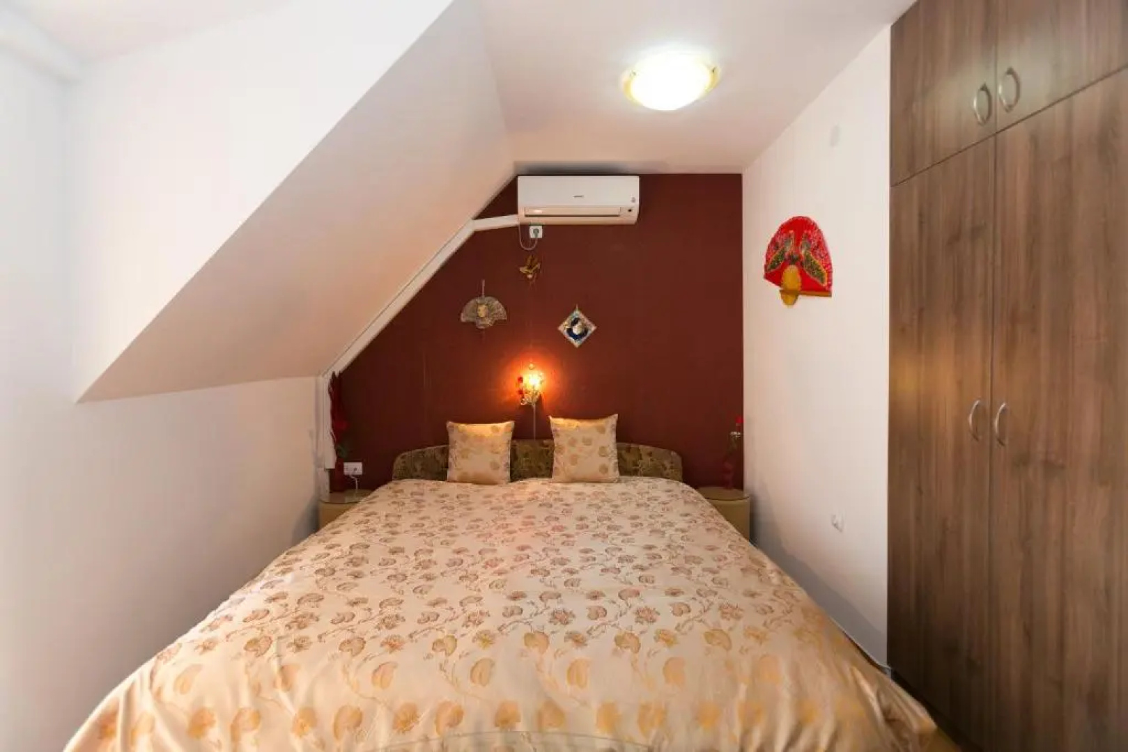 Guest Rooms Tivona