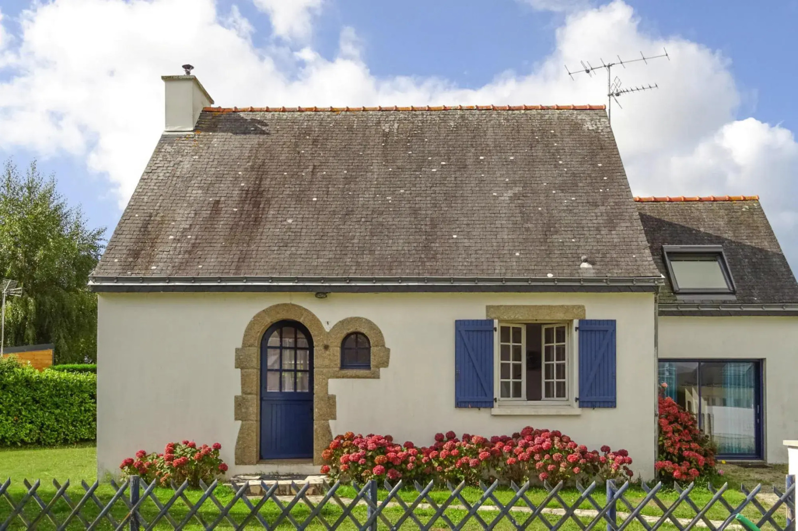 Holiday Home in Damgan Near Sandy Beaches